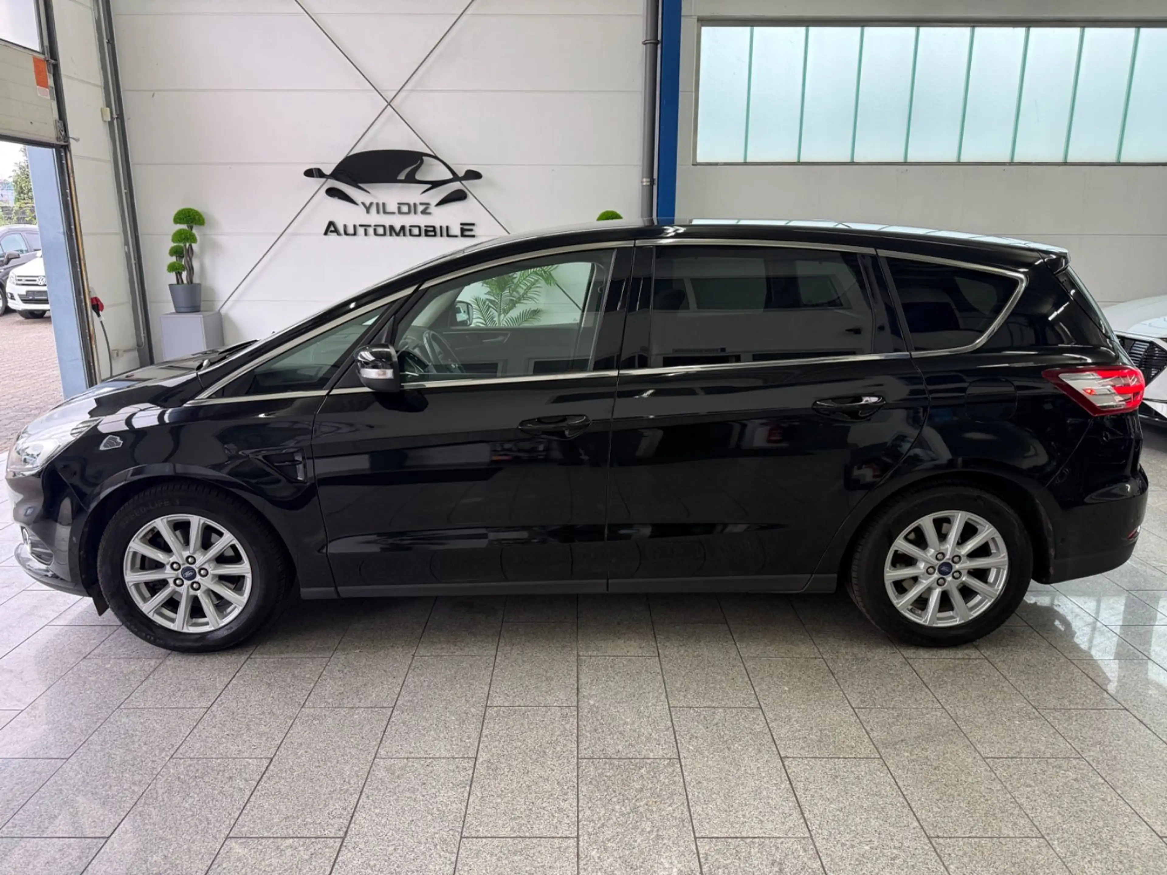 Ford S-Max 2.0 TDCI*7-SIT*AWD*AUT*PAN*NAV*CAM*LED*ACC — photo 10