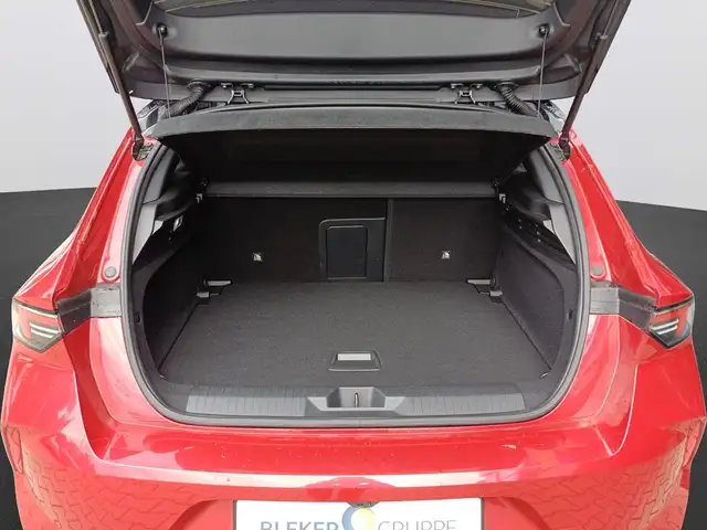 Opel Astra view 7
