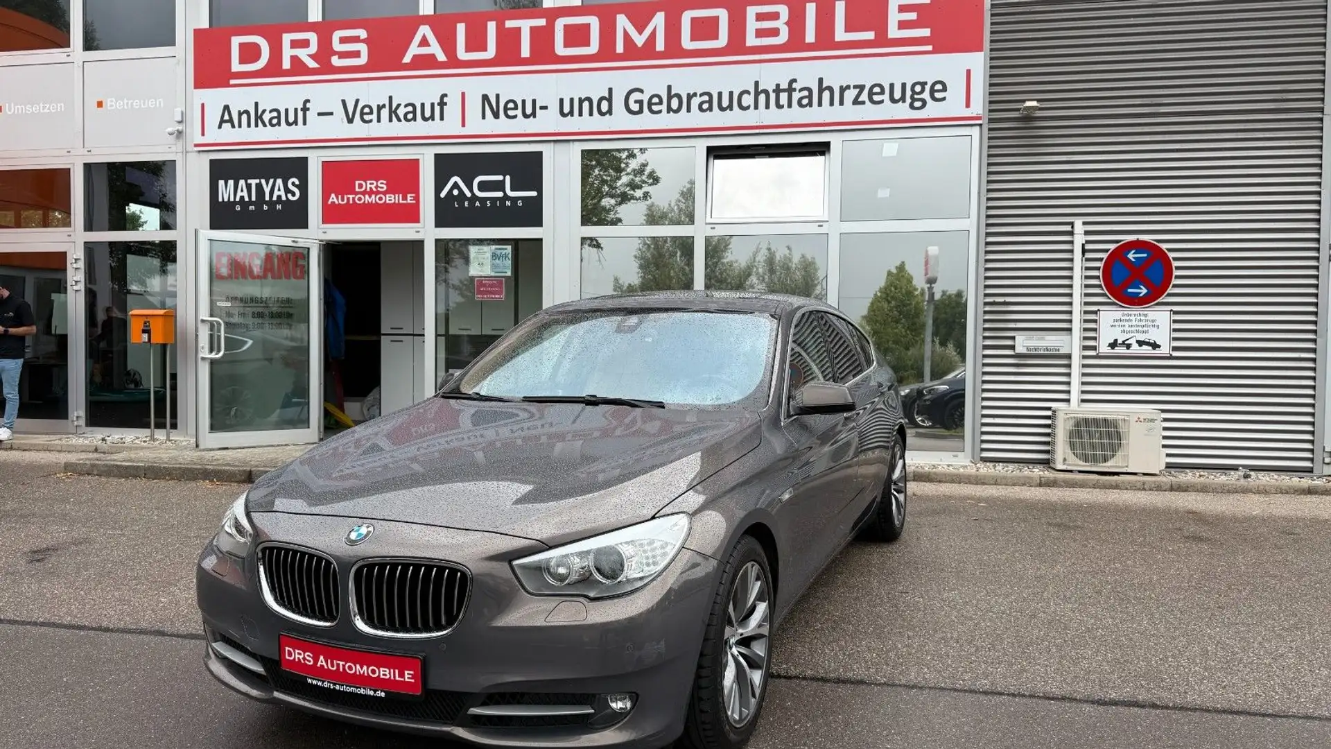 BMW 530 /HeadUp/Leder/Pano/Kamera - 1