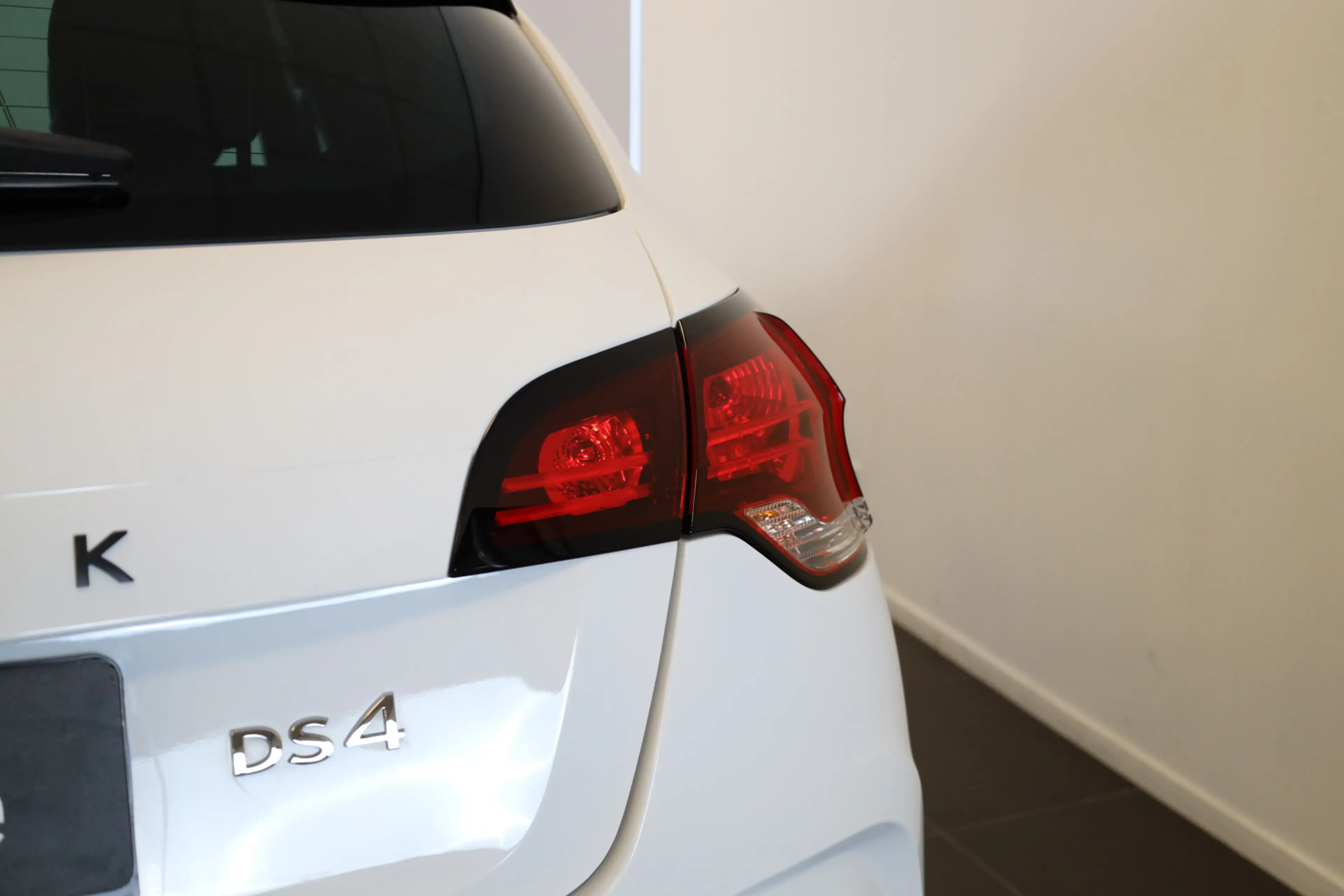 DS Automobiles DS 4 Crossback PT 130 Business Camera | 17" | Dodehoek detectie e — photo 18