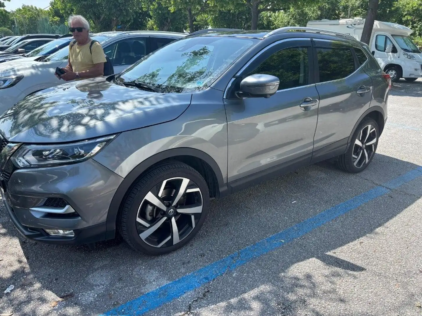 Nissan Qashqai 1.5 dCi Tekna Grigio - 1