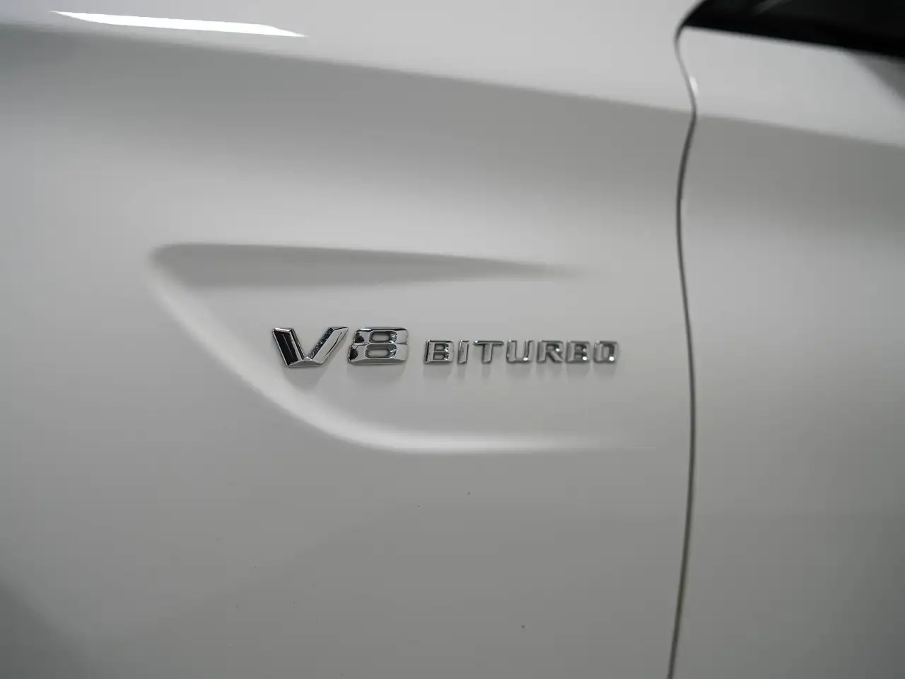 Mercedes-Benz C-Class снимка Mercedes-Benz C-Class