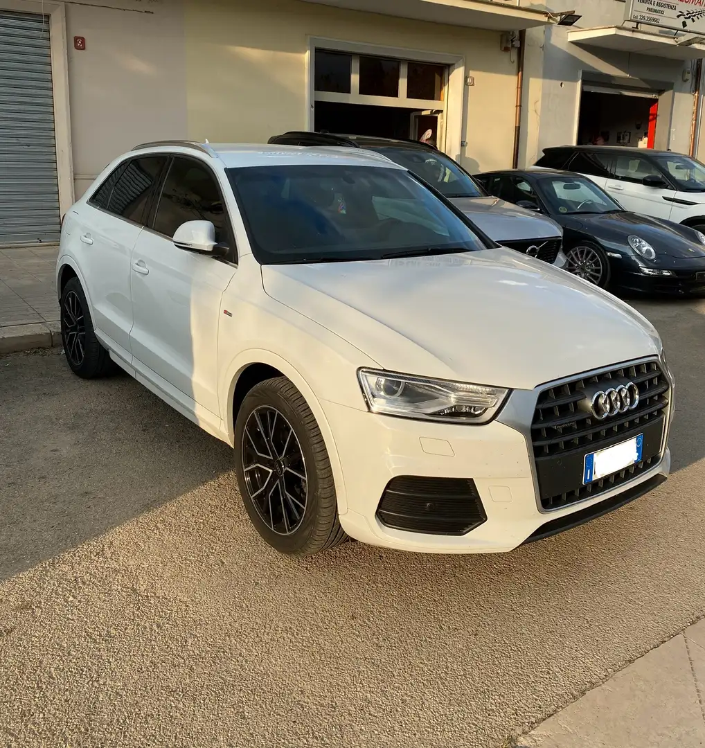 Audi Q3 2.0 tdi S-Line quattro 150cv s-tronic Bianco - 1