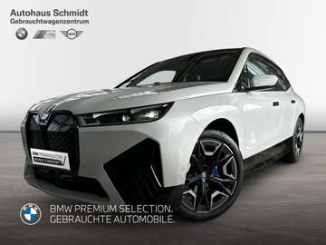 xDrive40 *Sportpaket*22"*LC Prof.*HUD*AHK*H/K*DAB*