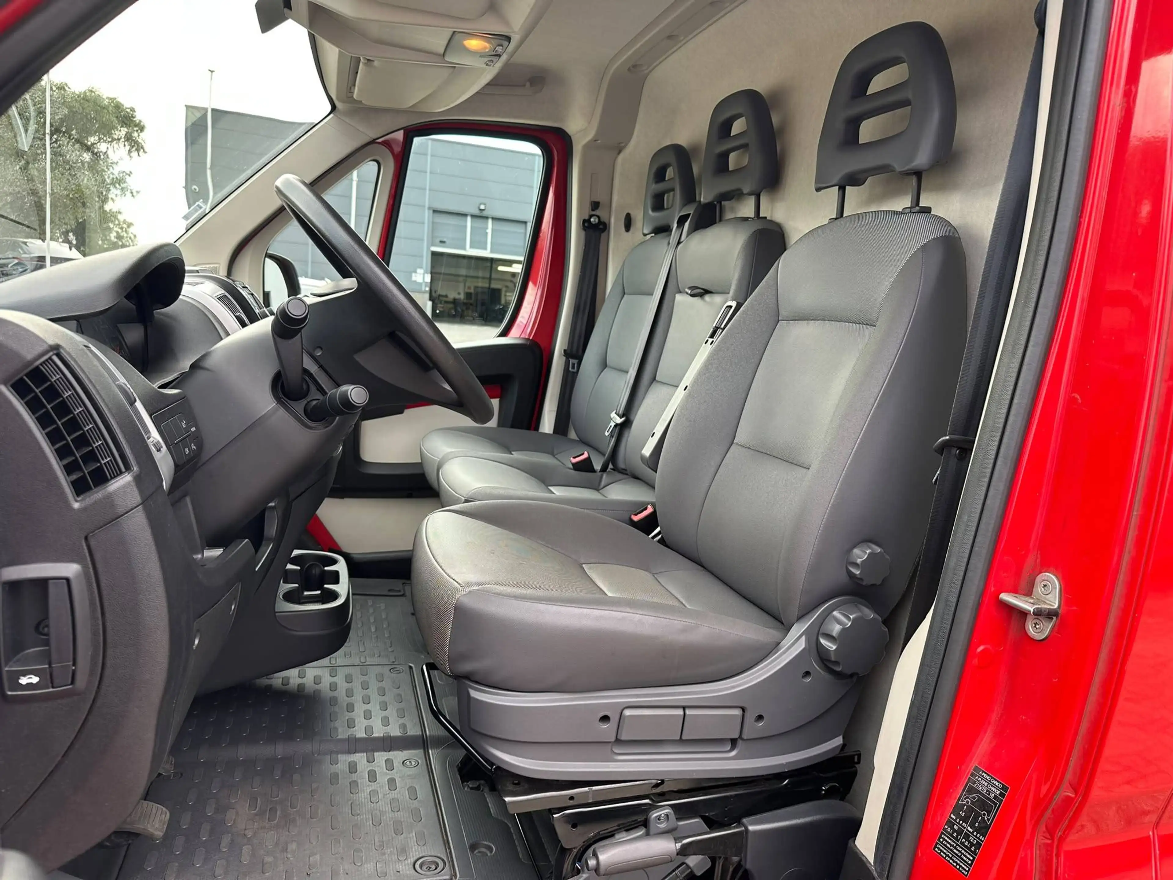 Fiat Ducato 2.3 Multijet M-H2 (EU6) / 3.5T — photo 14