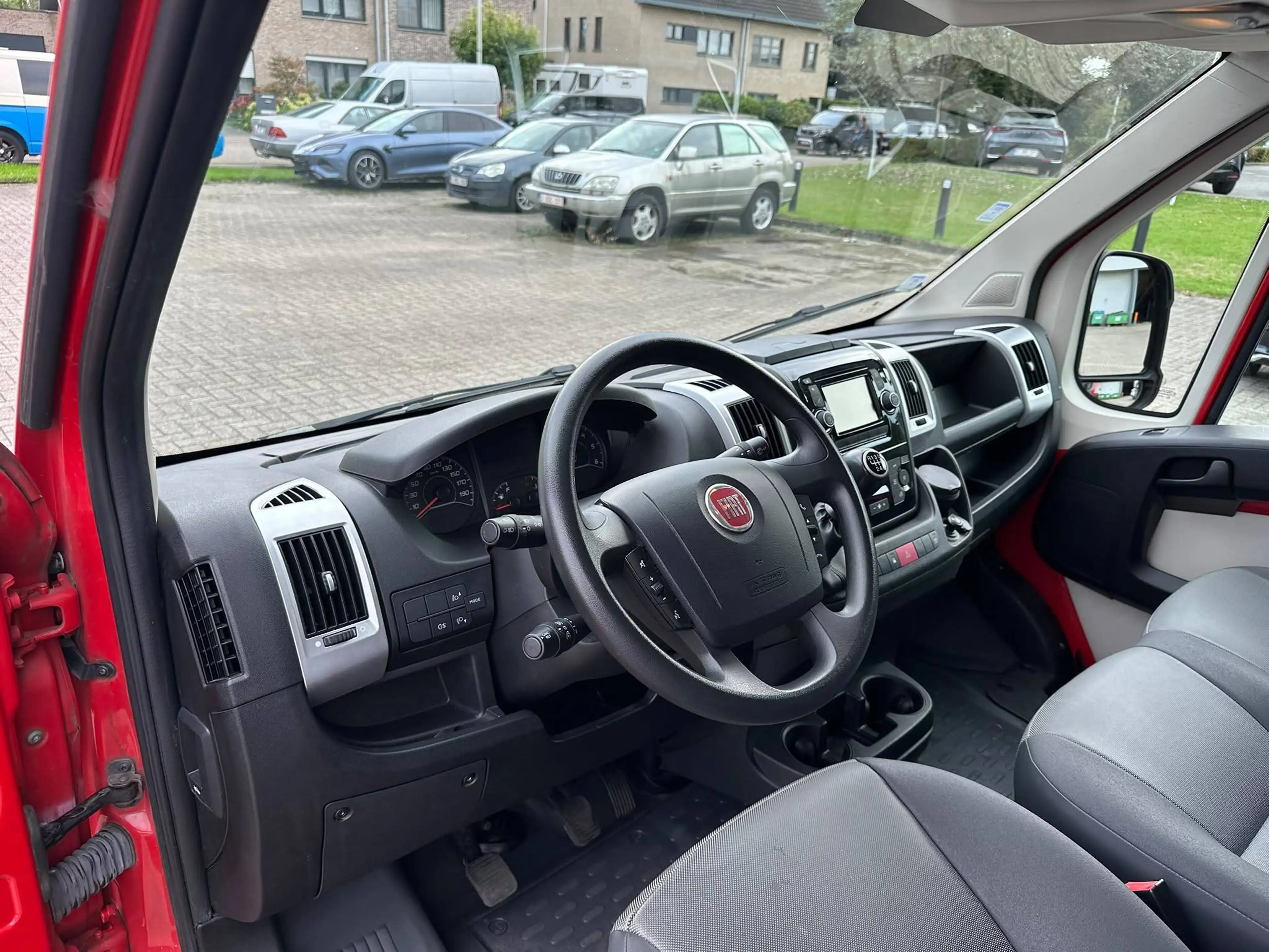 Fiat Ducato 2.3 Multijet M-H2 (EU6) / 3.5T — photo 12