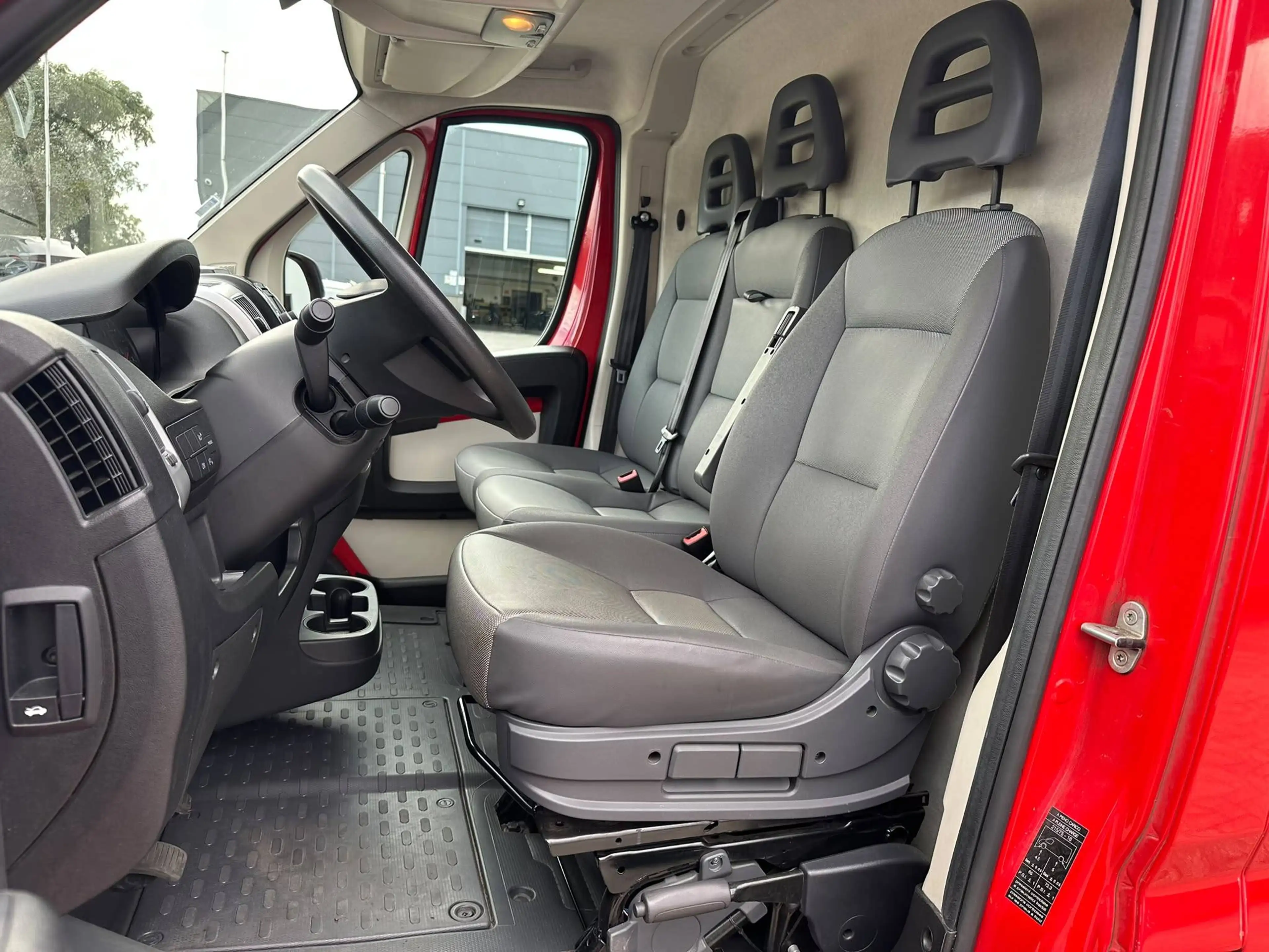 Fiat Ducato 2.3 Multijet M-H2 (EU6) / 3.5T — photo 13