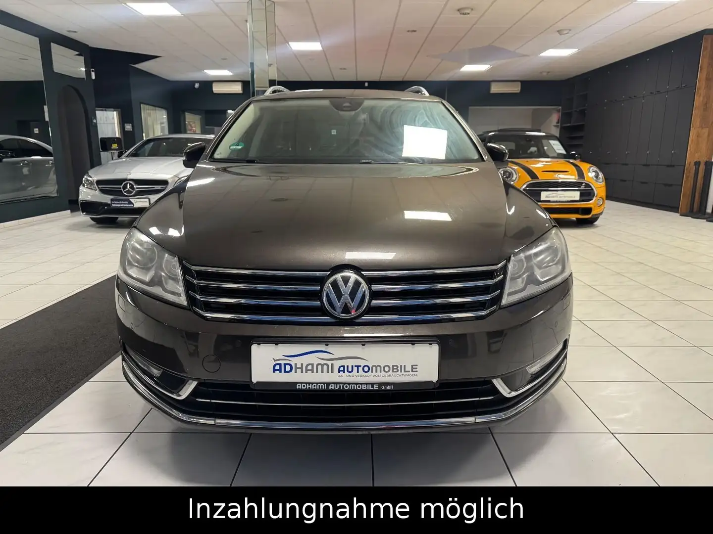 Volkswagen Passat Variant Highline/MEMORY/DSG/NAVI/CAM! Noir - 2