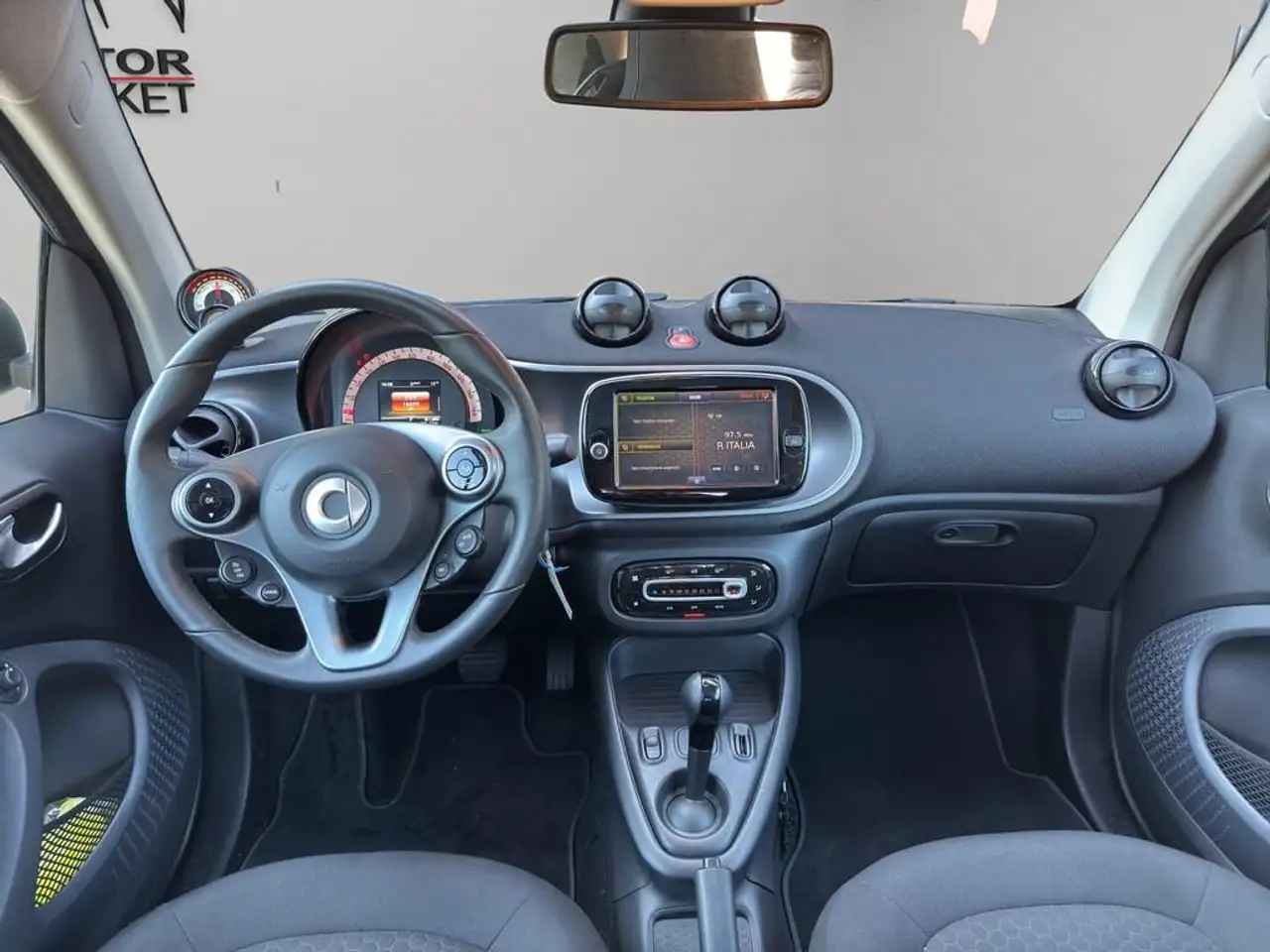 smart forTwo 2023 — фото 14
