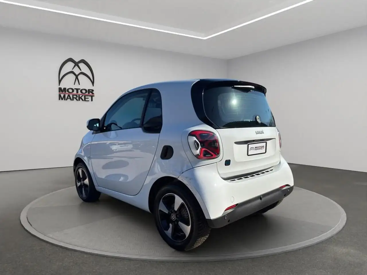smart forTwo 2023 — фото 8