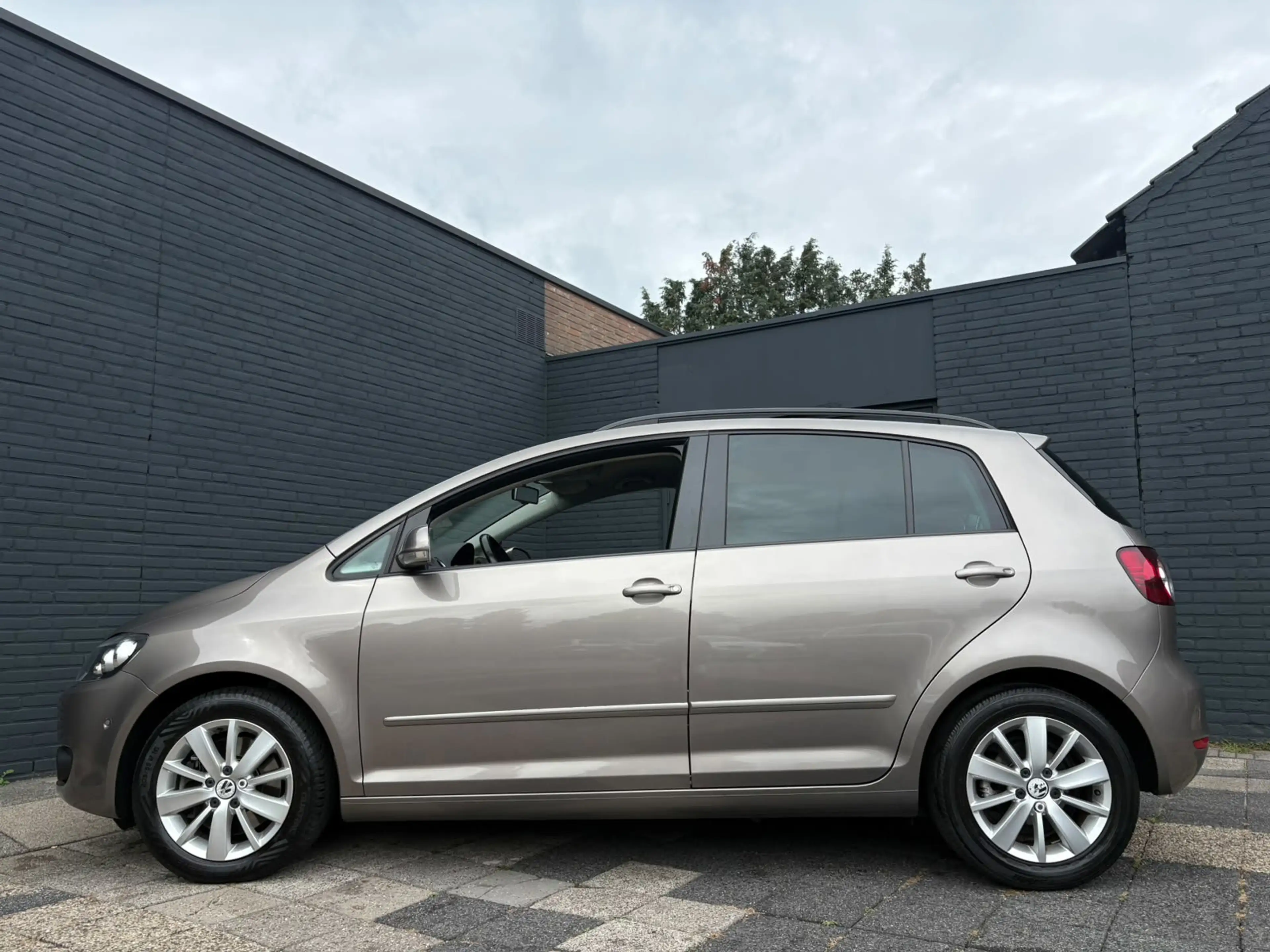 Volkswagen Golf Plus 1.4 TSI Comfortline | Automaat | Carplay | Trekhaa — photo 2