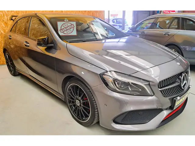 Mercedes-Benz A 250 SPORT AMG-LINE