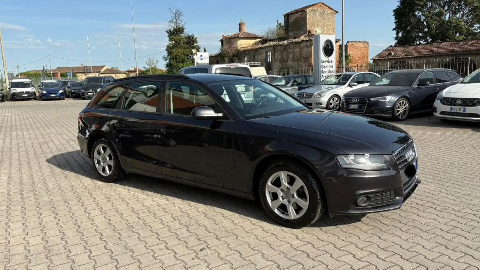 Audi A4 Avant 2.0 TDI 143CV F.AP. Ambiente Negro - 2