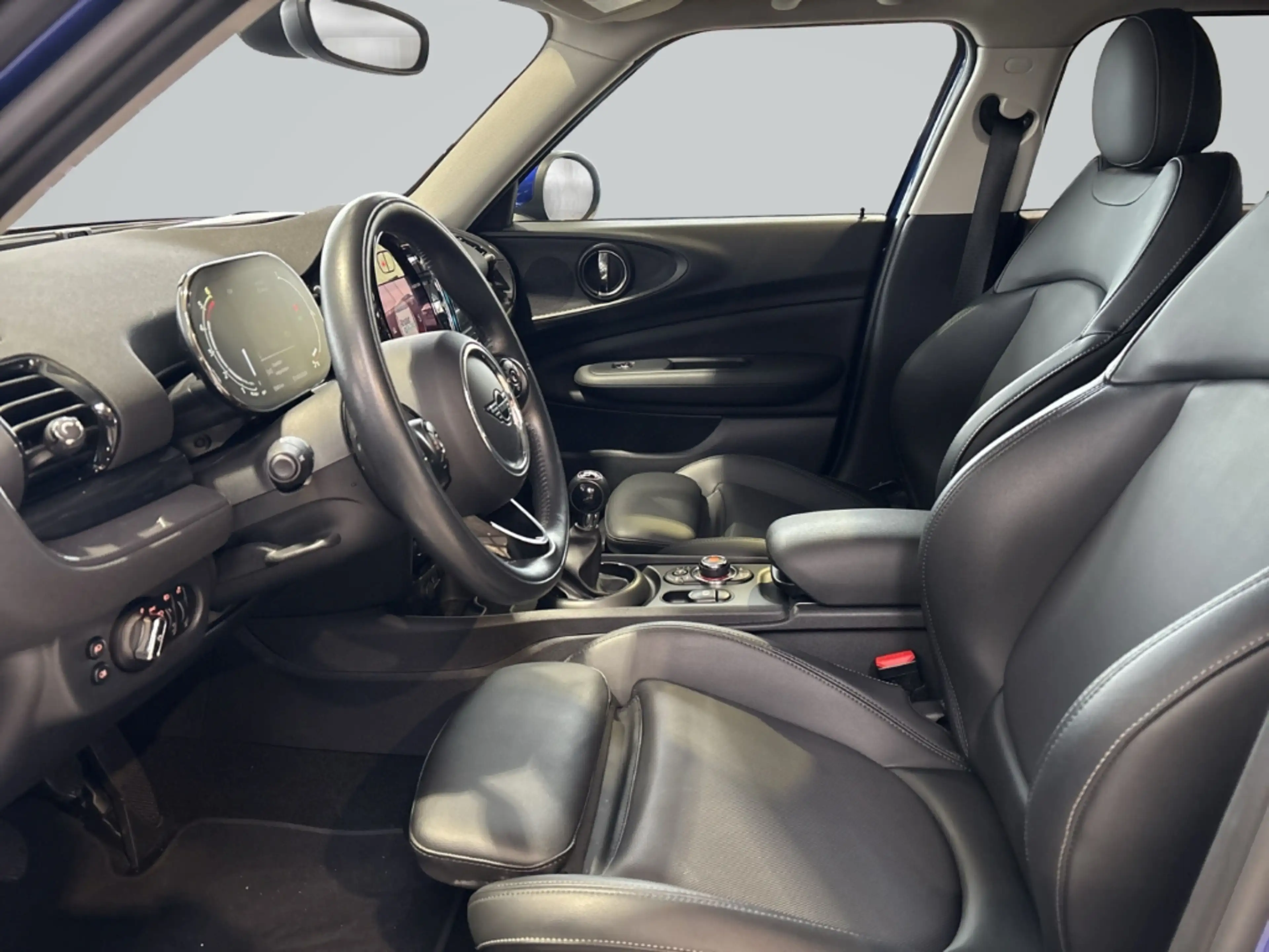 MINI Cooper D Clubman Navi Rückfahrkamera LED Tempomat KeylessGo Fahrerp — photo 13
