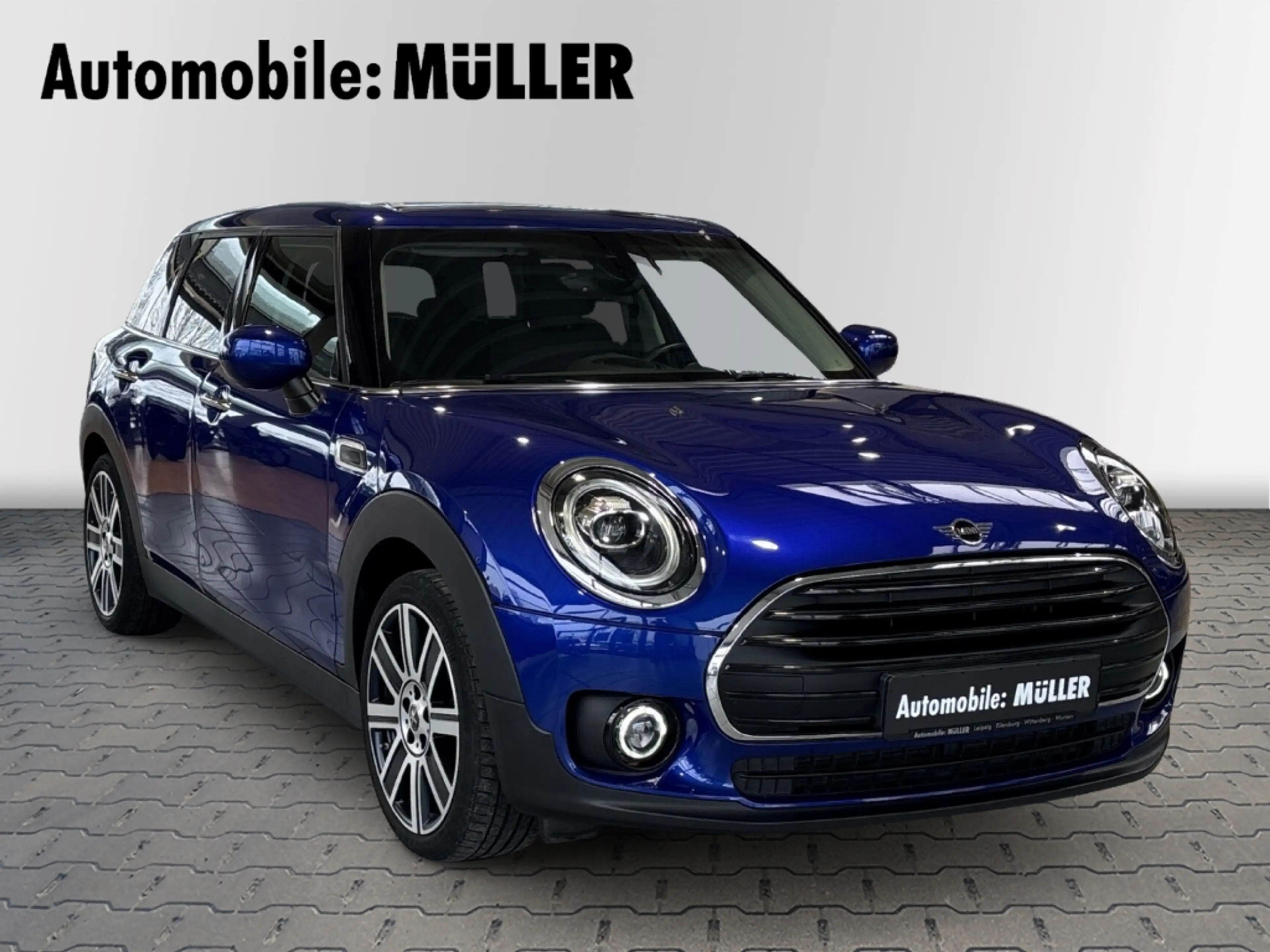 MINI Cooper D Clubman Navi Rückfahrkamera LED Tempomat KeylessGo Fahrerp — photo 9