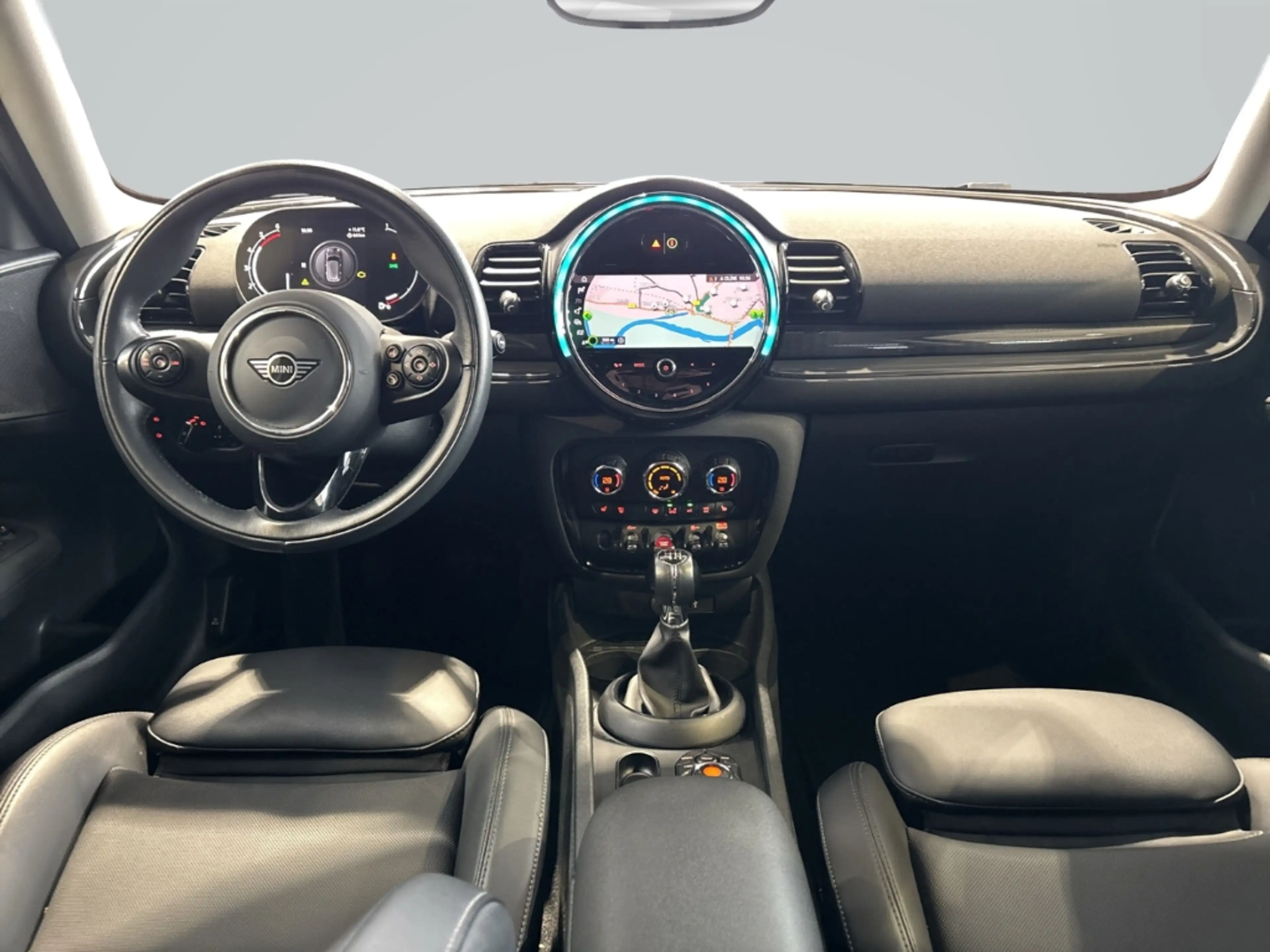 MINI Cooper D Clubman Navi Rückfahrkamera LED Tempomat KeylessGo Fahrerp — photo 15