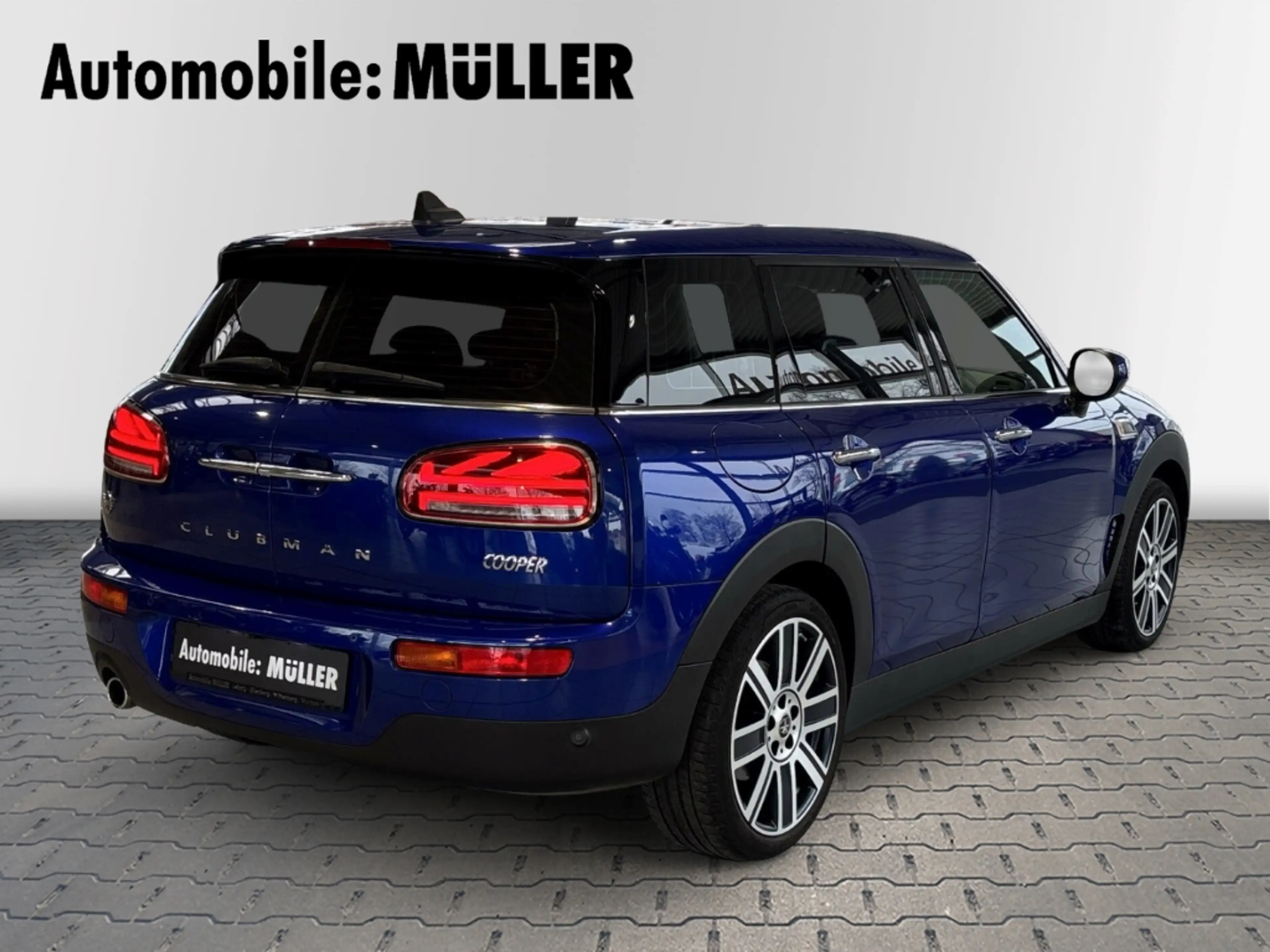 MINI Cooper D Clubman Navi Rückfahrkamera LED Tempomat KeylessGo Fahrerp — photo 8