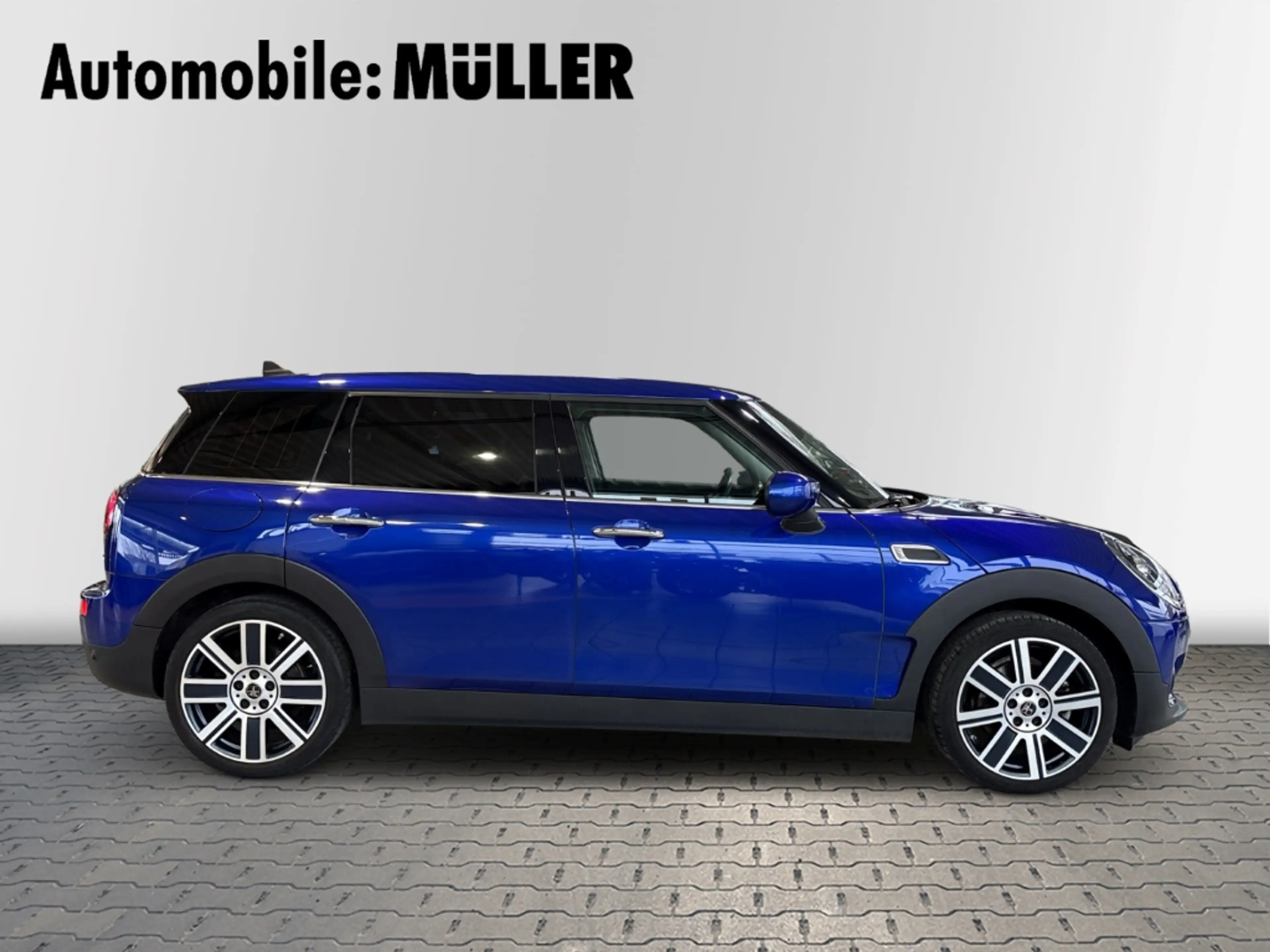 MINI Cooper D Clubman Navi Rückfahrkamera LED Tempomat KeylessGo Fahrerp — photo 4