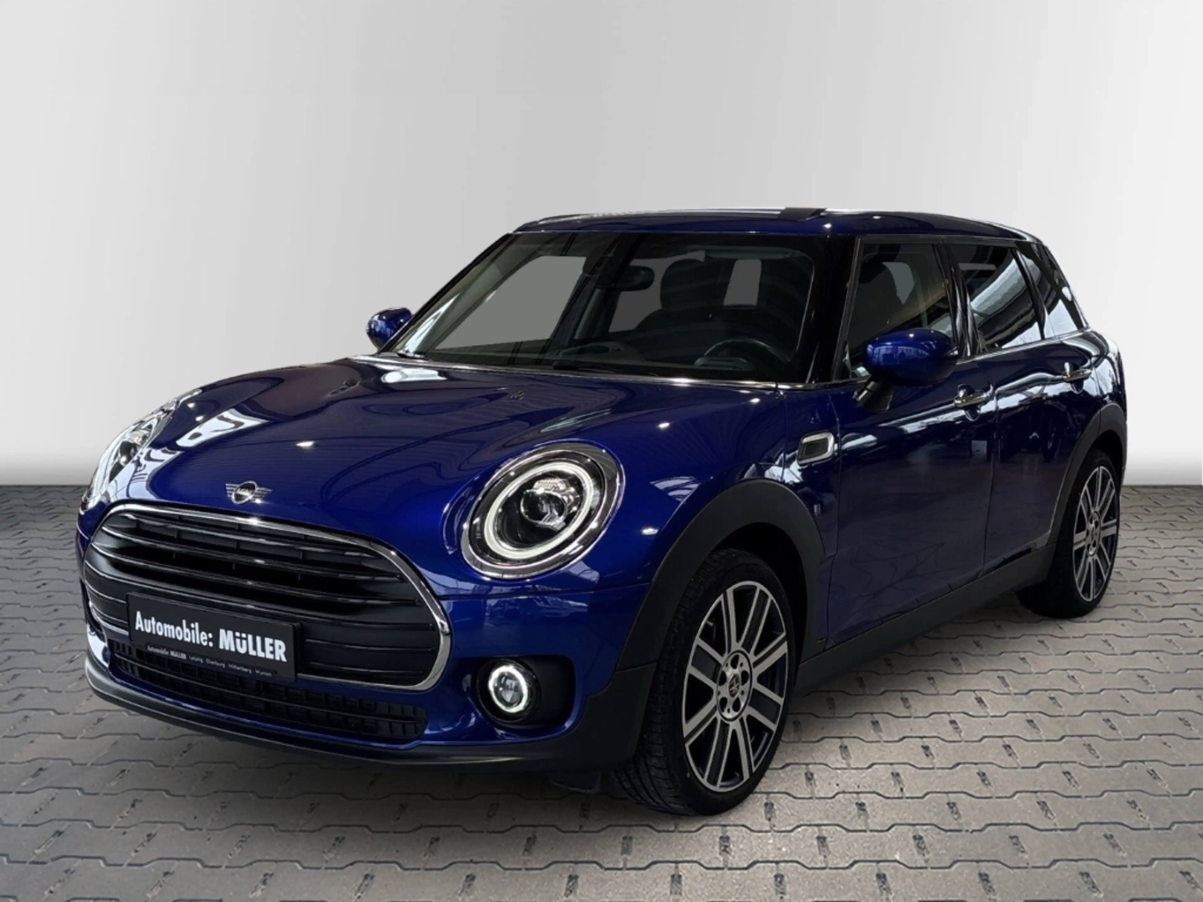 MINI Cooper D Clubman Navi Rückfahrkamera LED Tempomat KeylessGo Fahrerp — photo 2