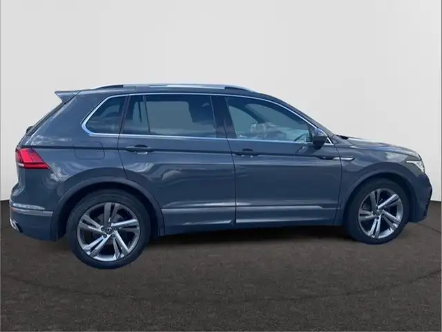 Volkswagen Tiguan view 13