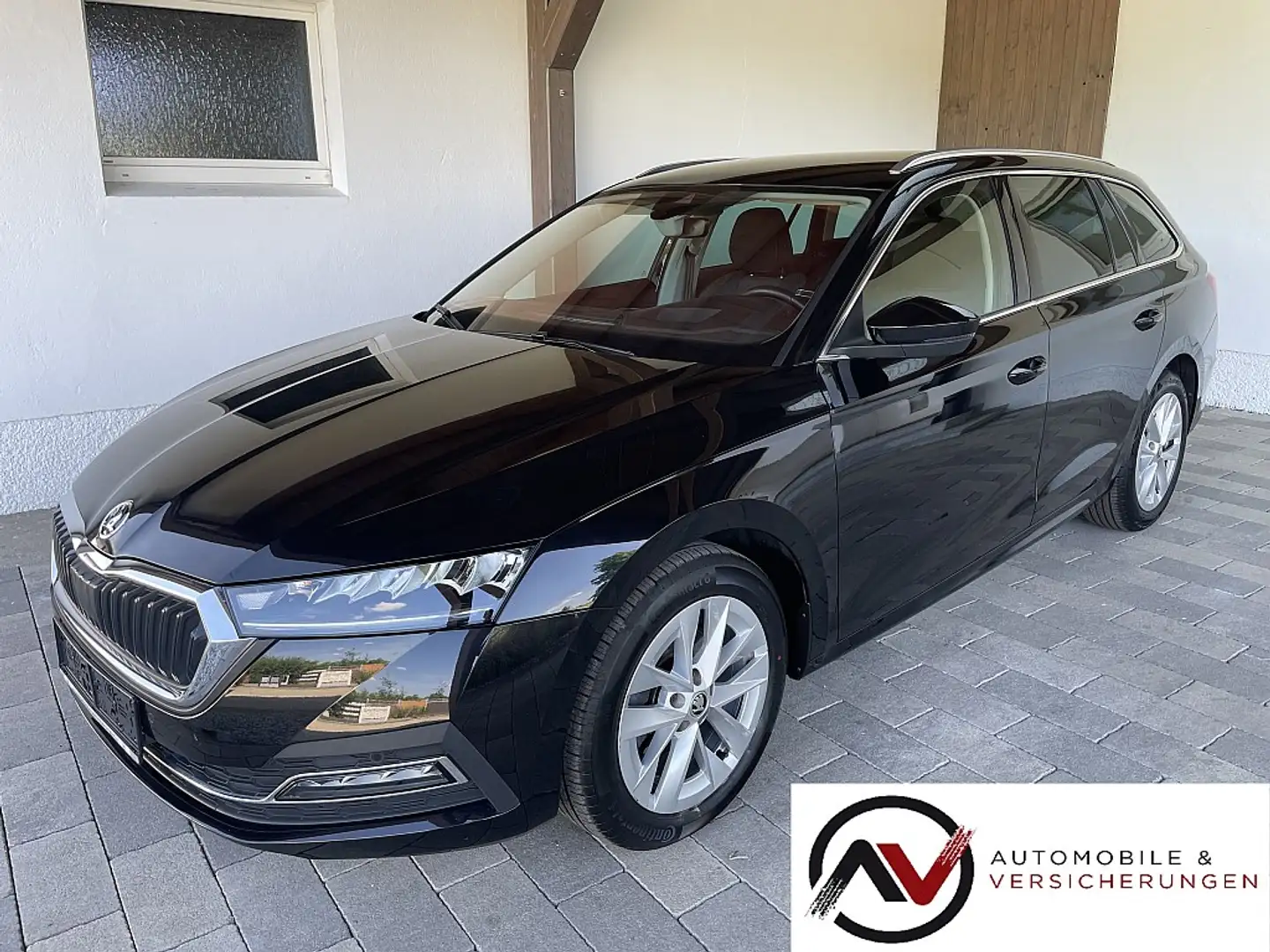 Skoda Octavia Combi 2,0 TDI Style DSG-LED-NAVI-HEAD UP-MEMORY... Noir - 1