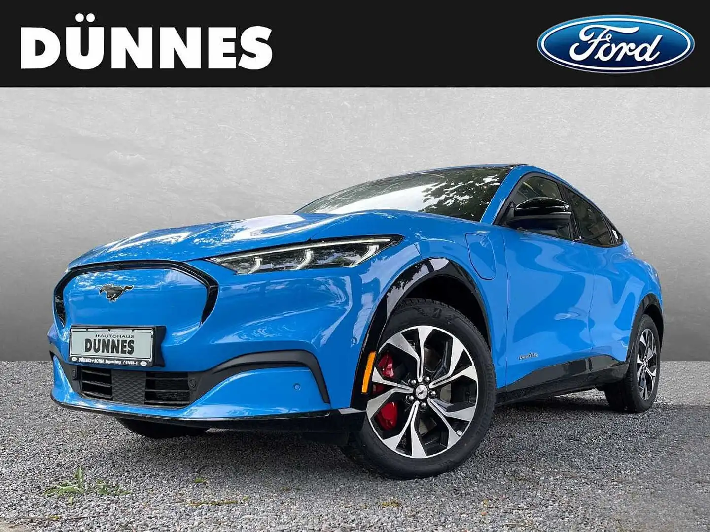 Ford Mustang Mach-E AWD Blau - 1