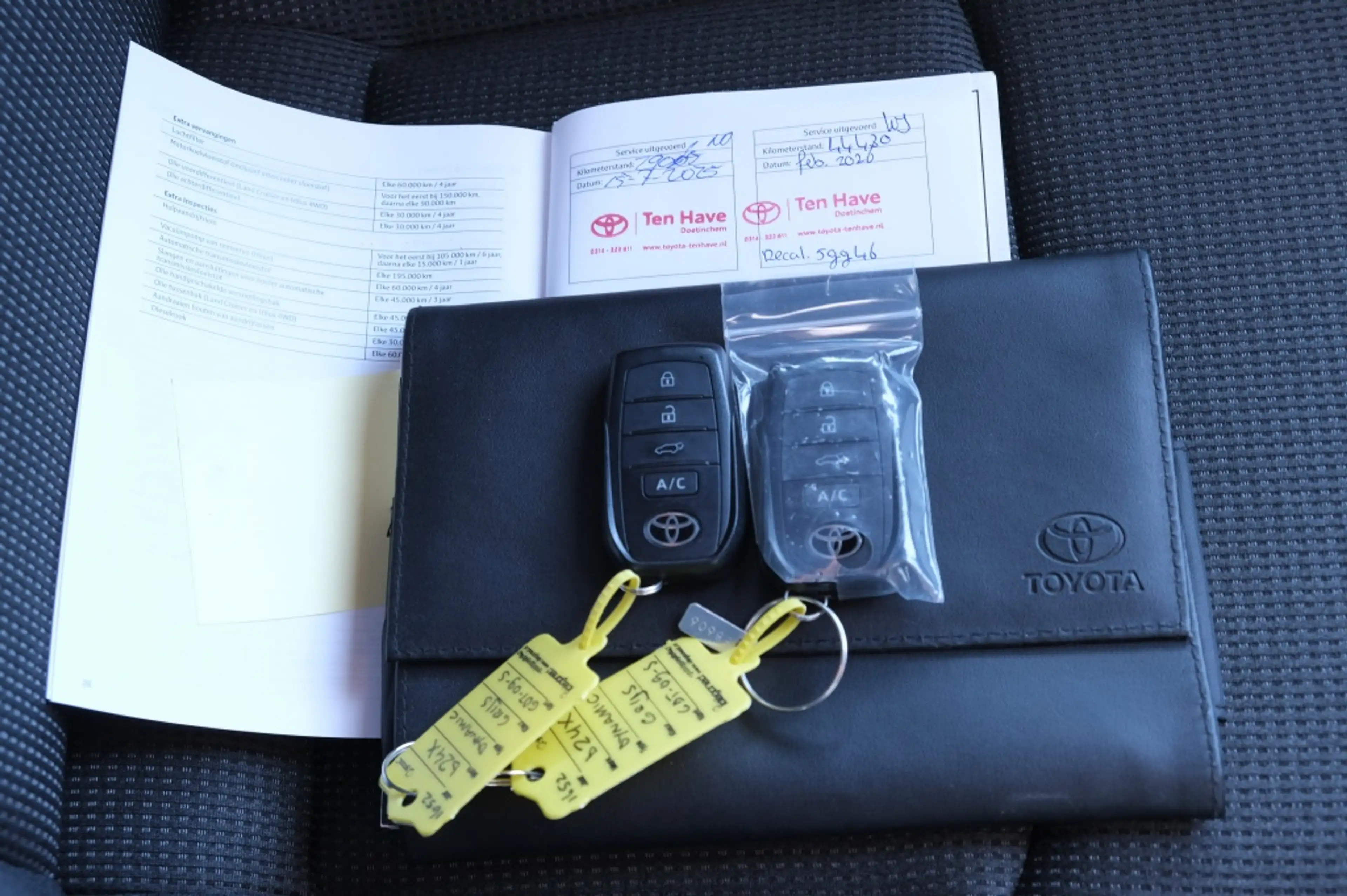 Toyota bZ4X Business Plus 71 kWh Automaat | LED Matrix koplamp — photo 7