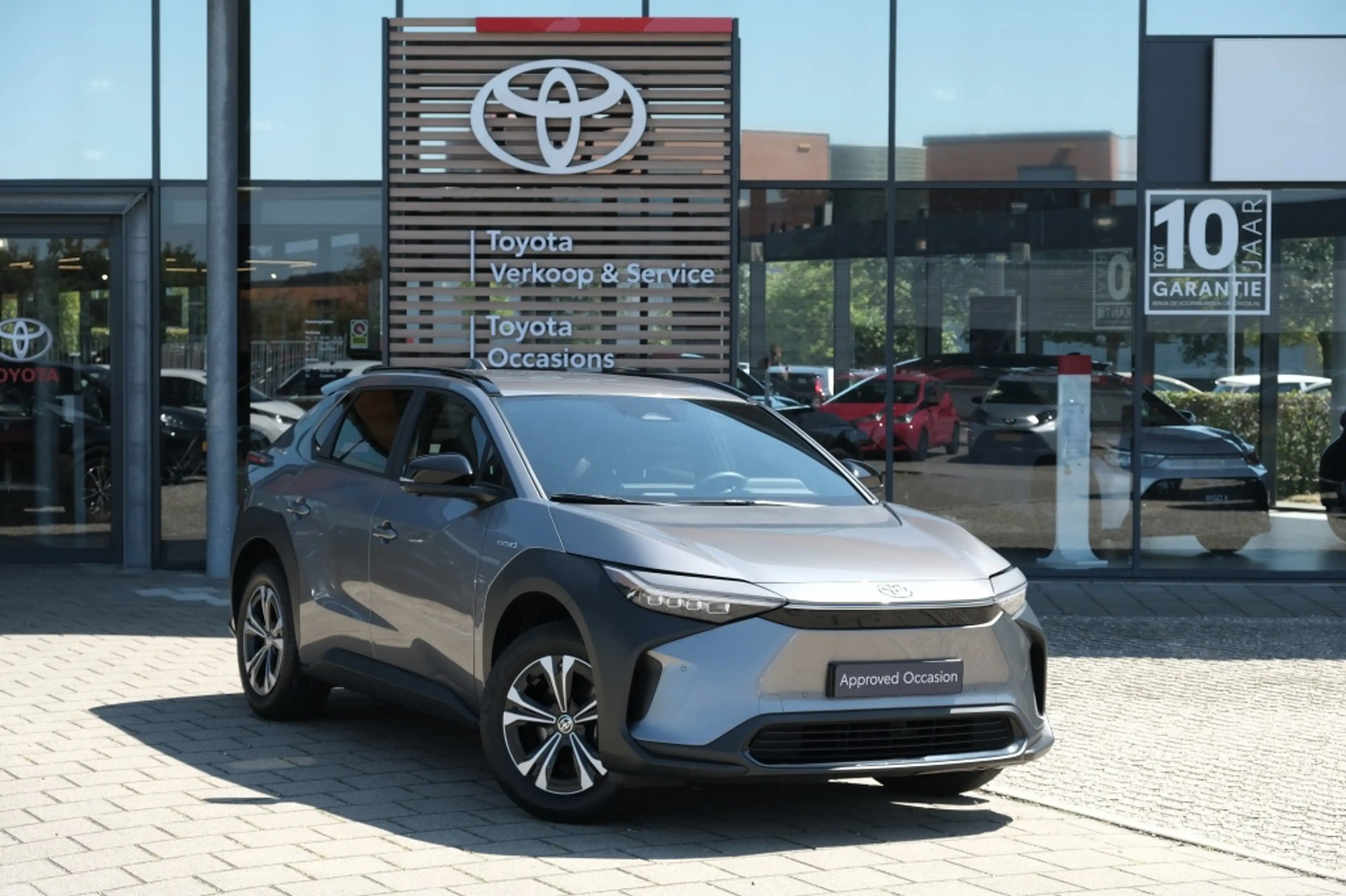 Toyota bZ4X Business Plus 71 kWh Automaat | LED Matrix koplamp — photo 2