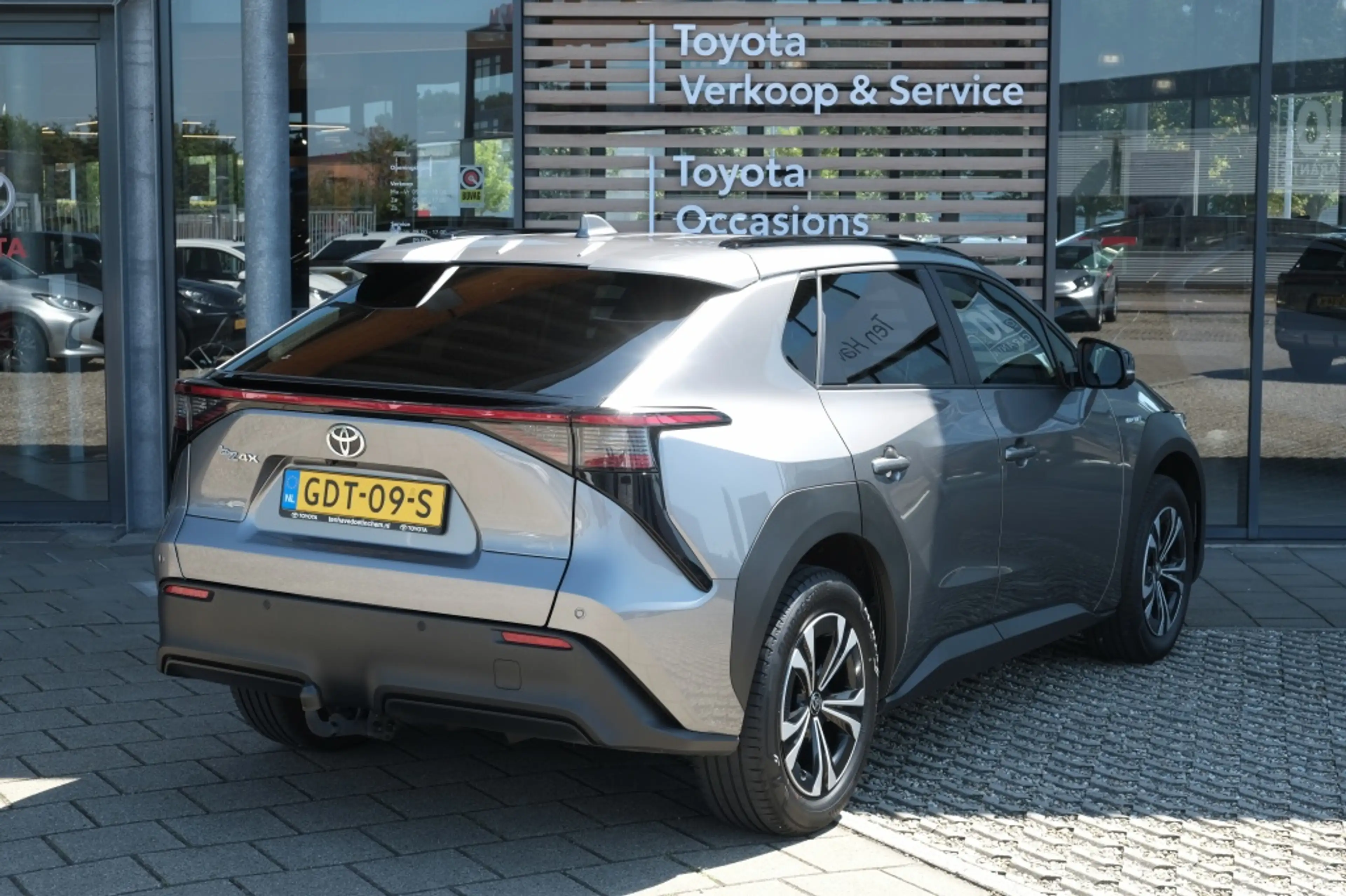Toyota bZ4X Business Plus 71 kWh Automaat | LED Matrix koplamp — photo 5