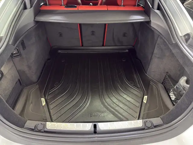 BMW 4 Series view 16
