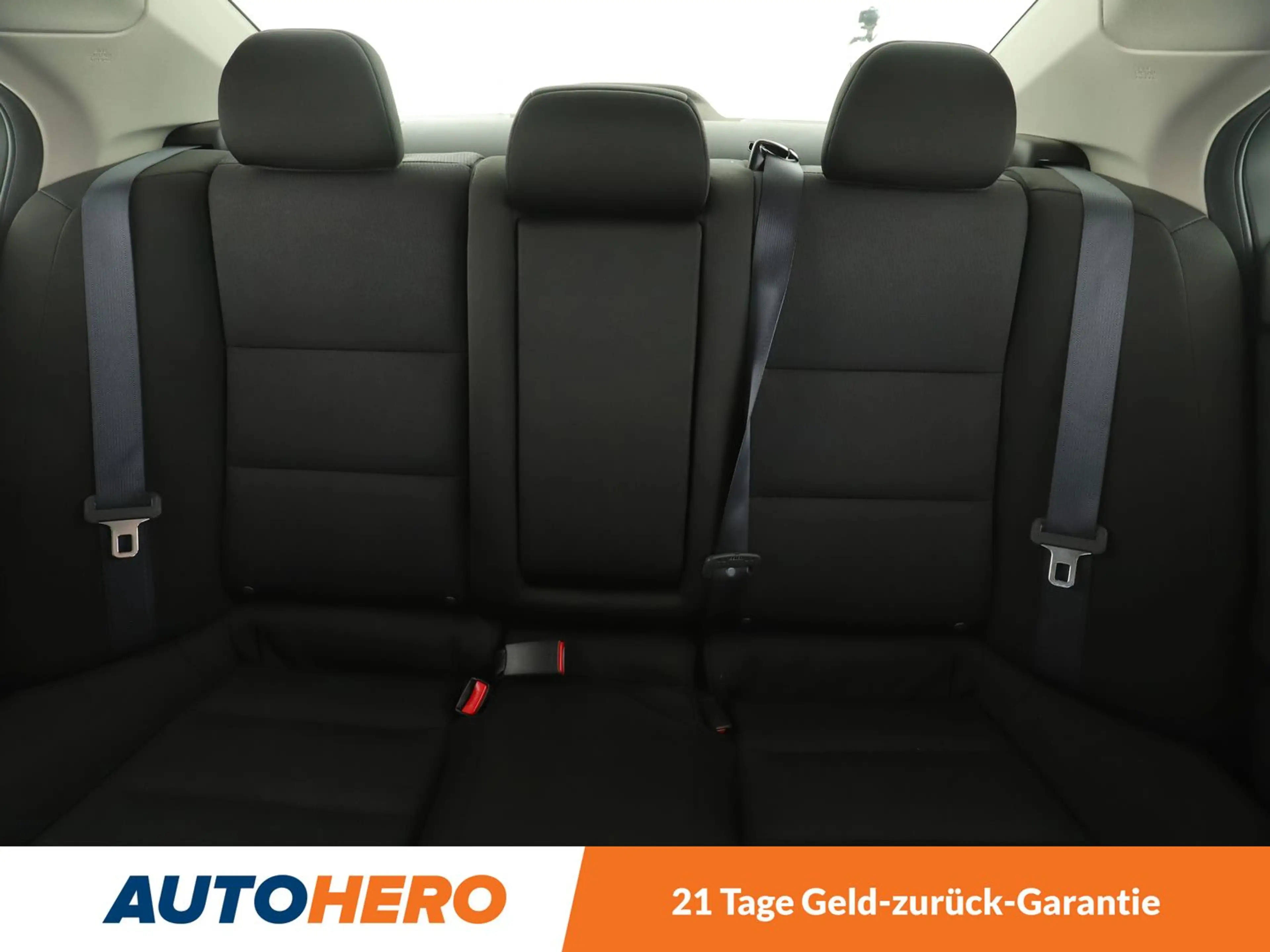 Honda Accord 2.0 Lifestyle*XENON*TEMPO*PDC*SHZ* — photo 15