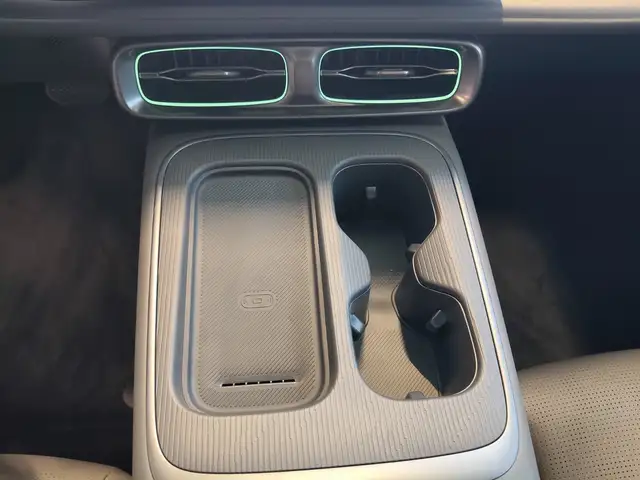 Leapmotor B05 view 7