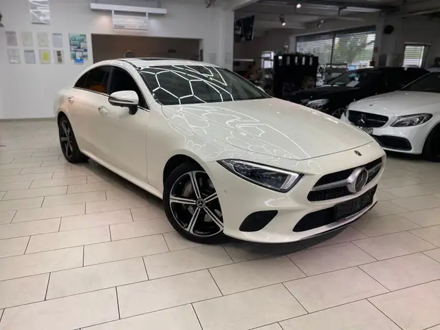 Mercedes-Benz CLS 350 d 4Matic Burmester Navi RuefaKa Leder HeadUP Schal