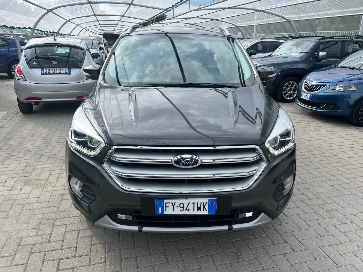 Ford Kuga Kuga 1.5 EcoBoost 120 CV S&S 2WD Business siva - 2