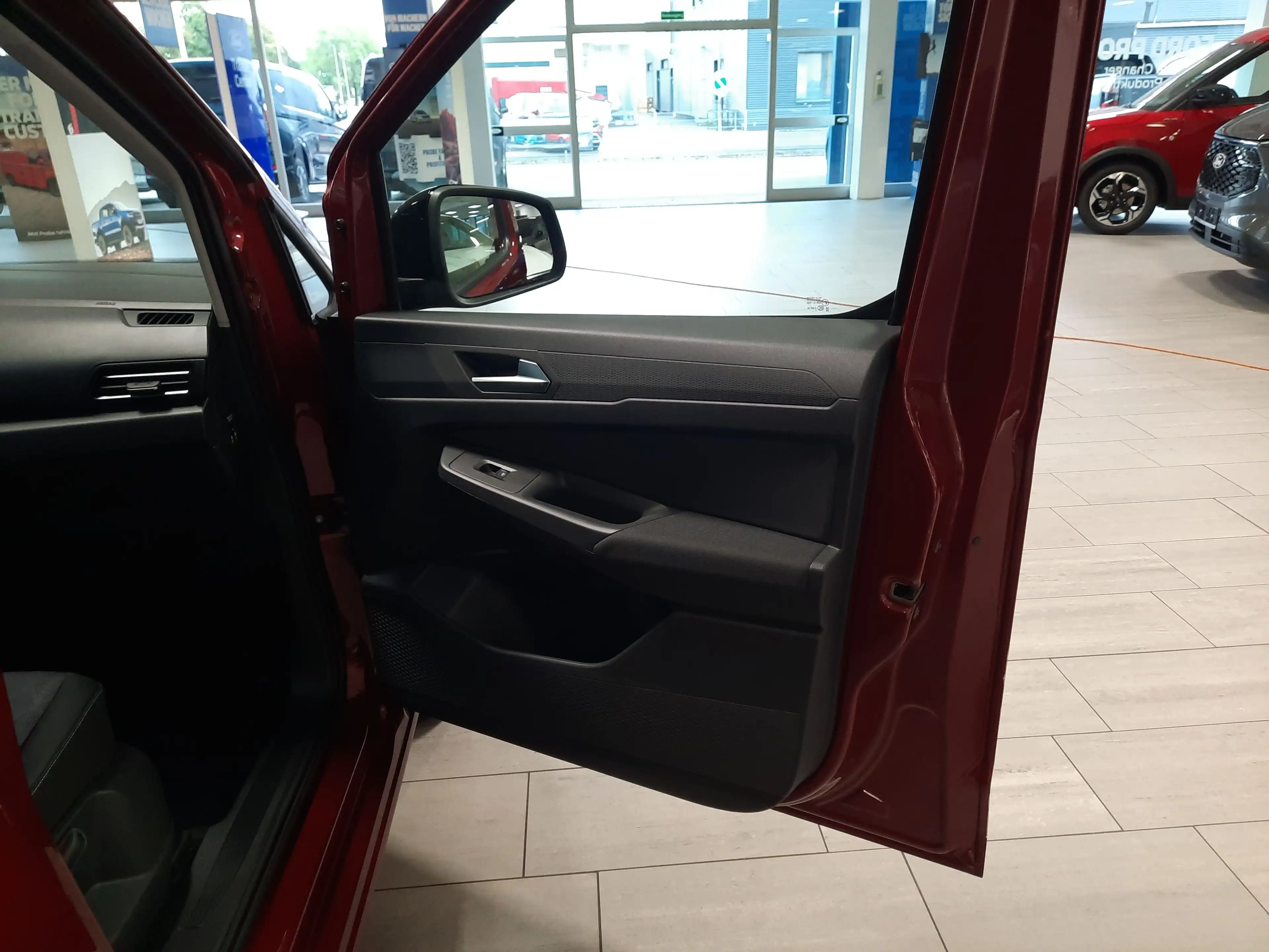 Ford Tourneo Connect 2.0l L1 Titanium Isofix 2,99% Fin — photo 14