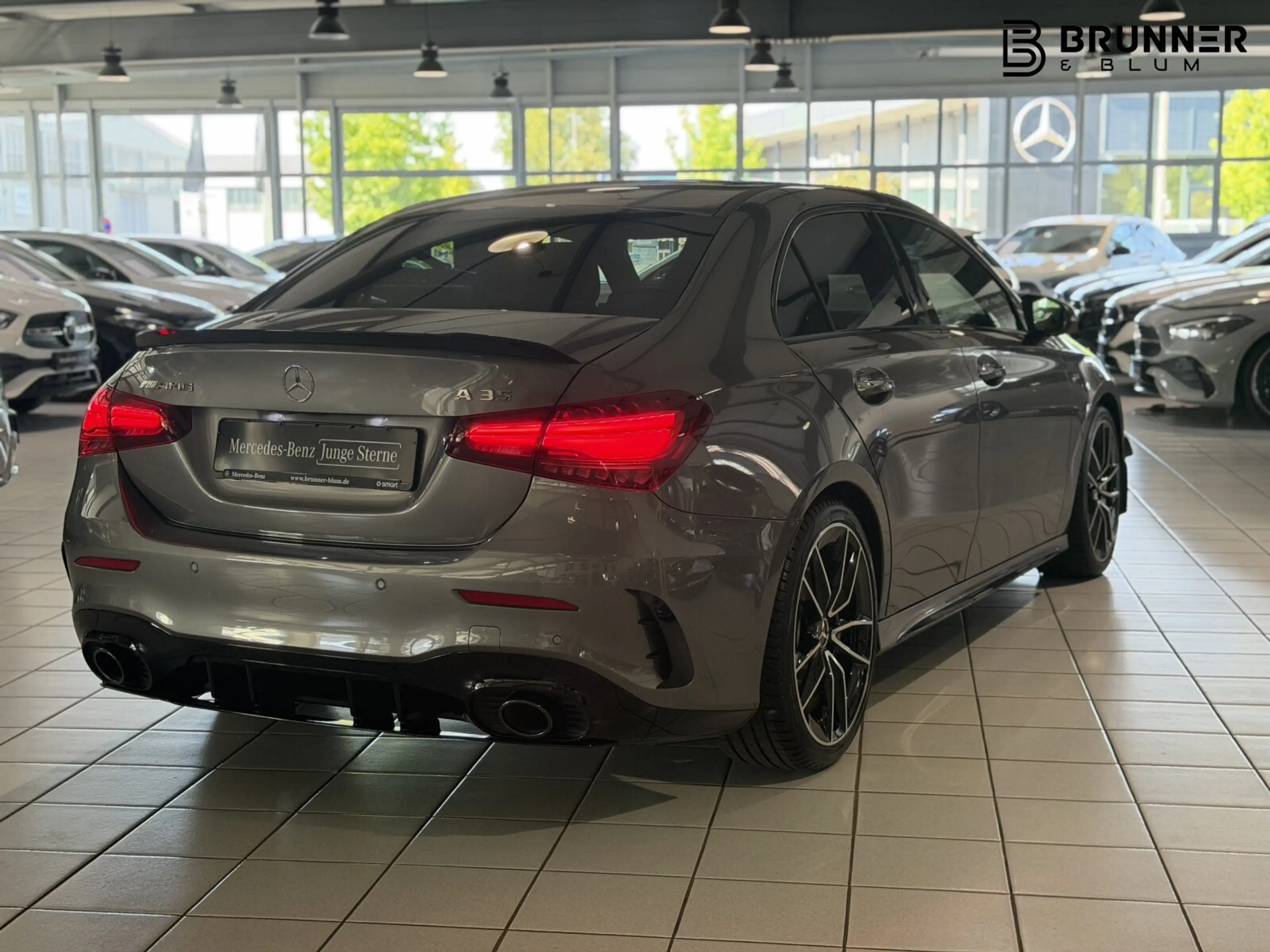 Mercedes-Benz A 35 AMG A 35 4M Limo Aero,Burmester,Memory,Night,360°,19 — photo 5
