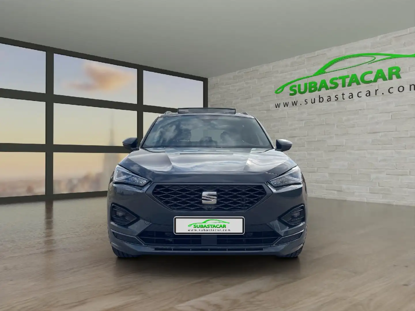SEAT Tarraco 2.0TDI S&S FR DSG 4Drive 200 Grijs - 2