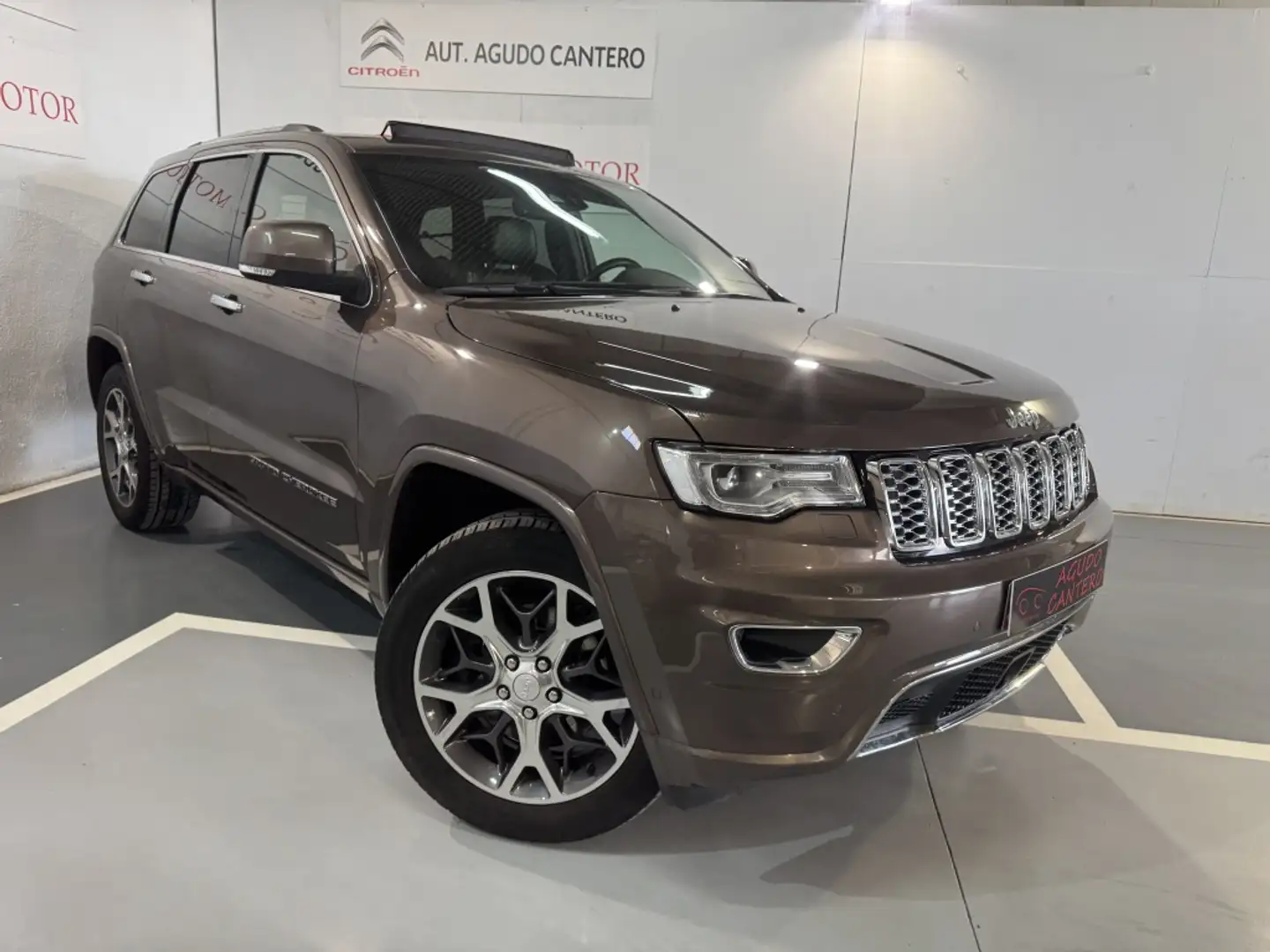 Jeep Grand Cherokee 3.0 Multijet Overland Aut. 184kW Marrón - 1
