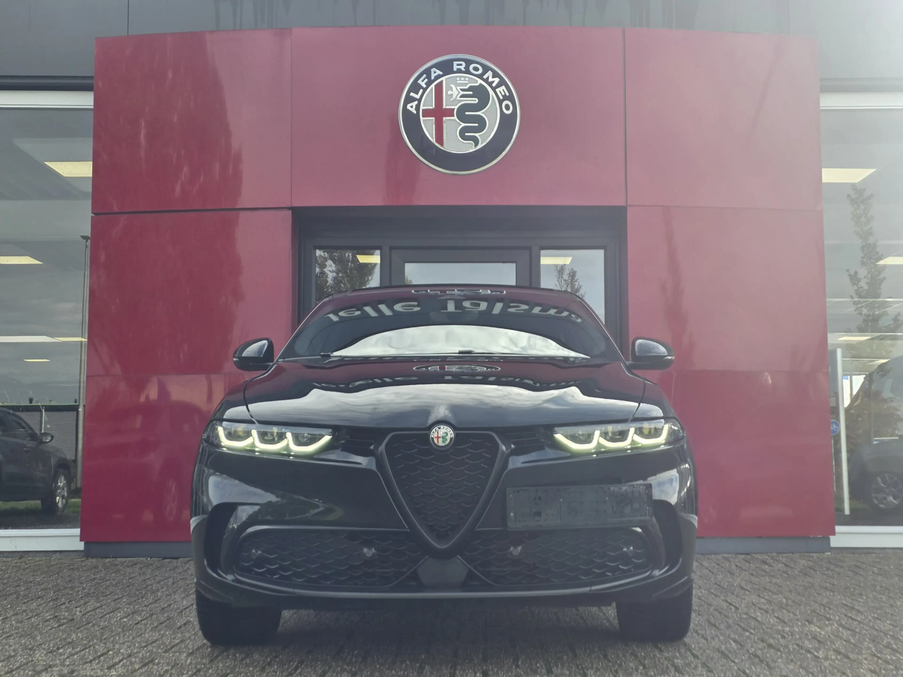 Alfa Romeo Tonale 1.5T Hybrid Veloce | Panorama-Dak — photo 2