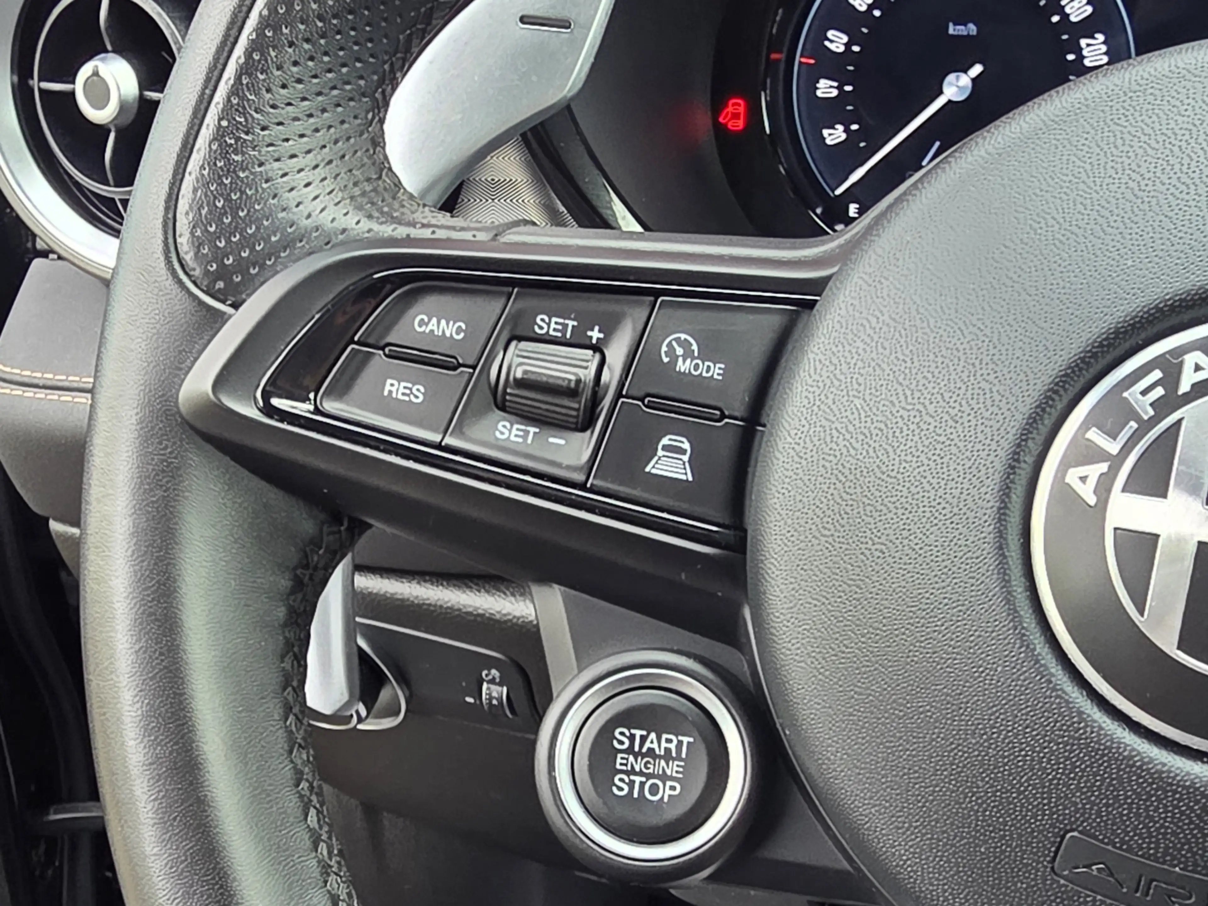 Alfa Romeo Tonale 1.5T Hybrid Veloce | Panorama-Dak — photo 14