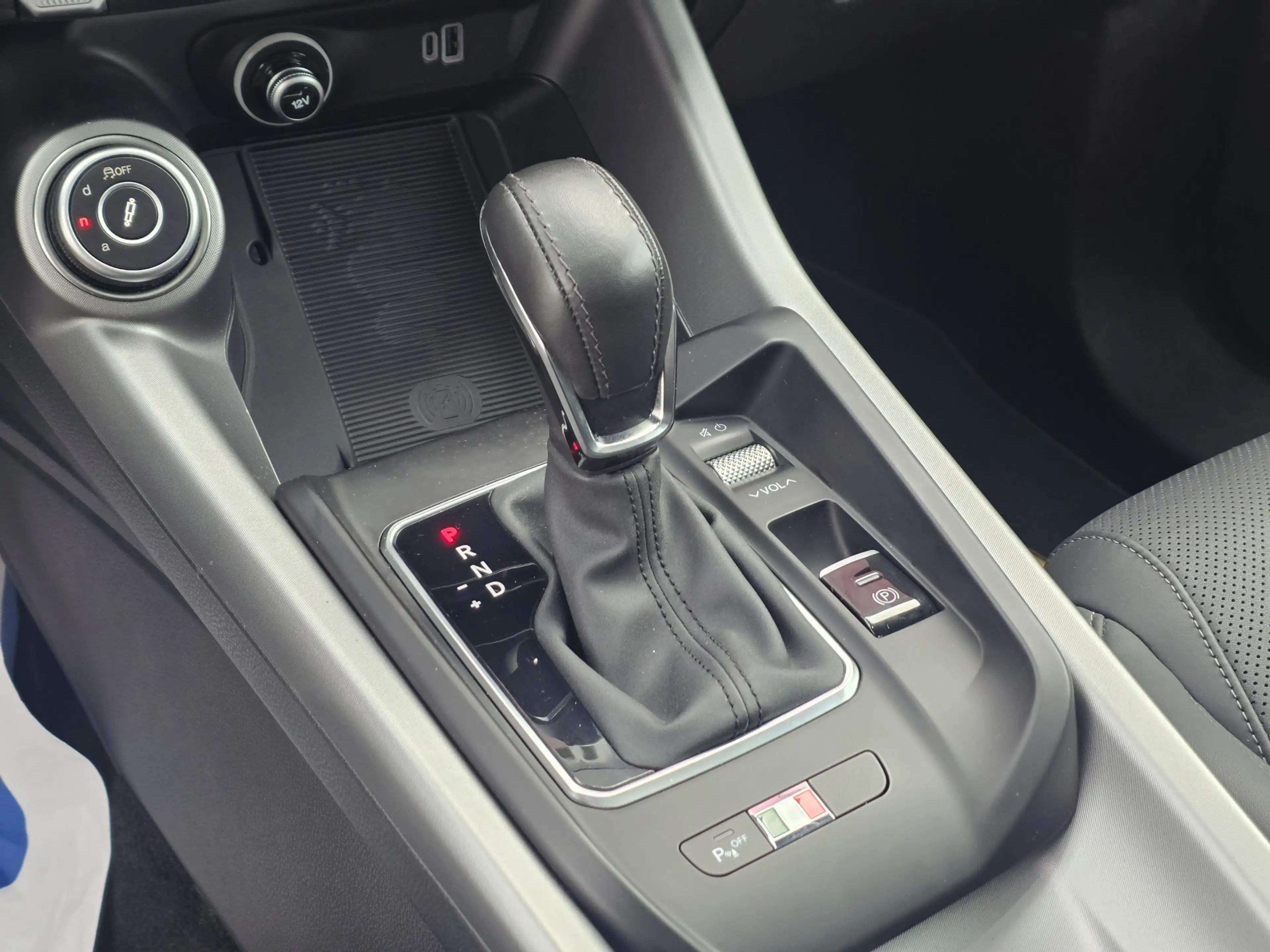 Alfa Romeo Tonale 1.5T Hybrid Veloce | Panorama-Dak — photo 18