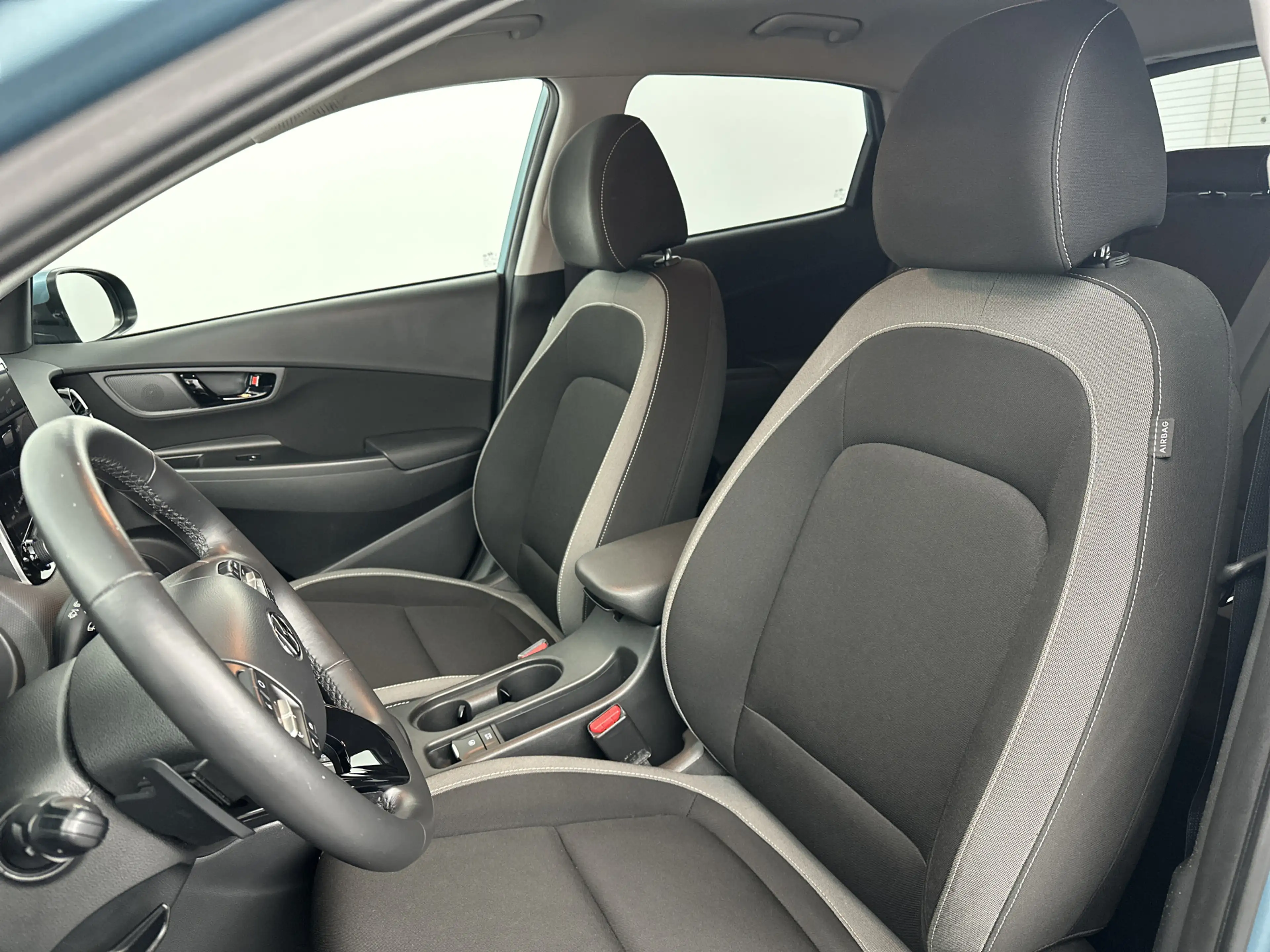 Hyundai KONA 1.6 GDI HEV Fashion | Trekhaak | All-season banden — photo 11