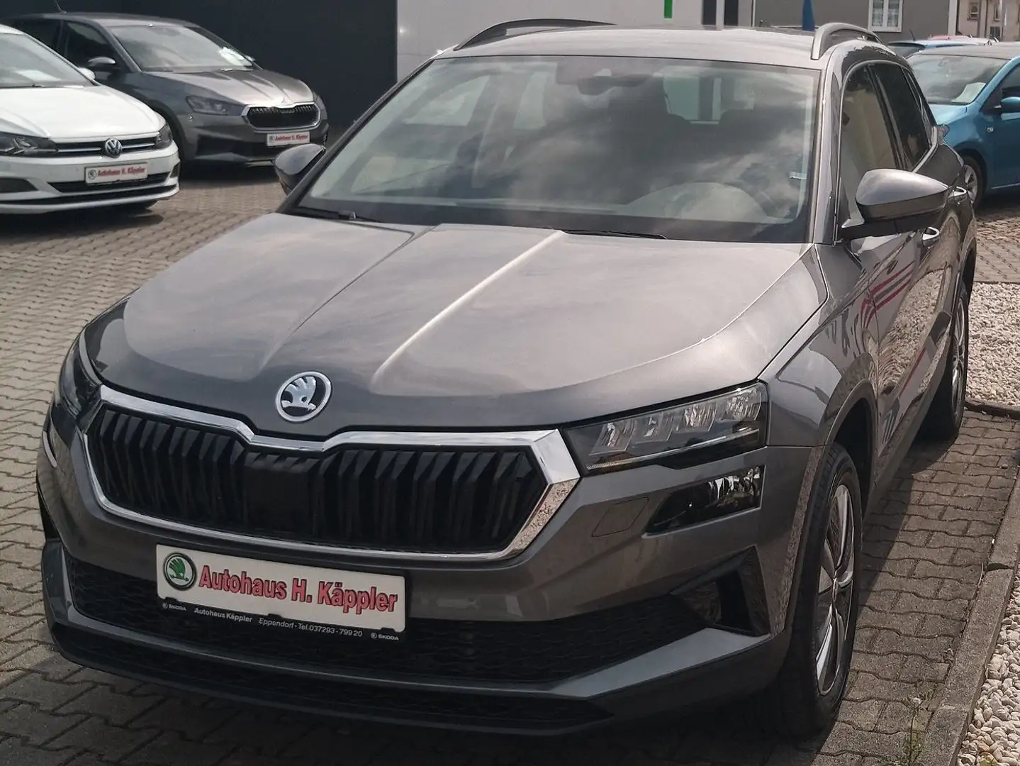 Skoda Karoq 1.5 TSI 110 kW 7-G DSG Style Gris - 1