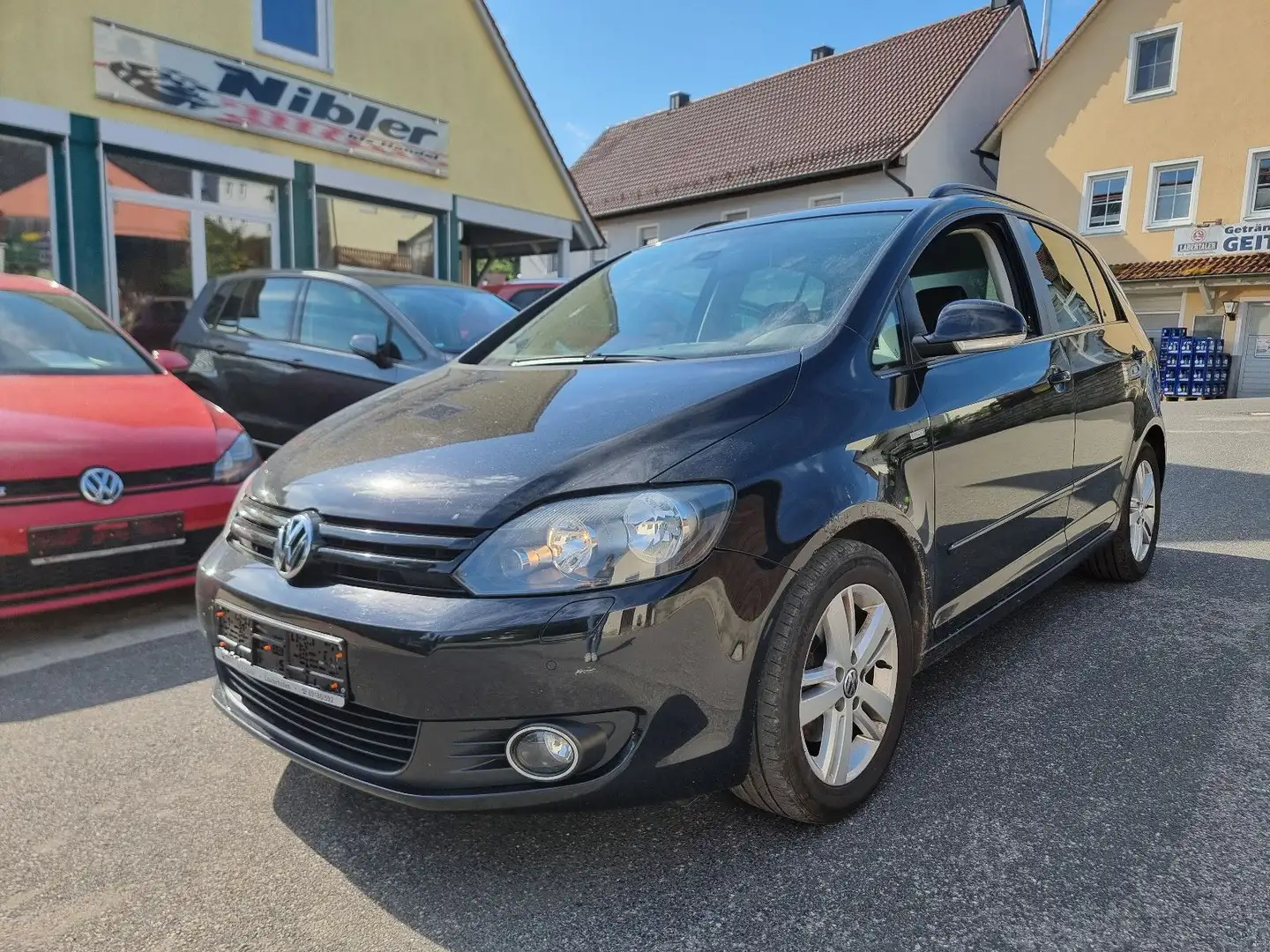 Volkswagen Golf Plus 1.6 TDI MATCH AHK+SITZHZ+KLIMA+8-FACH Schwarz - 1