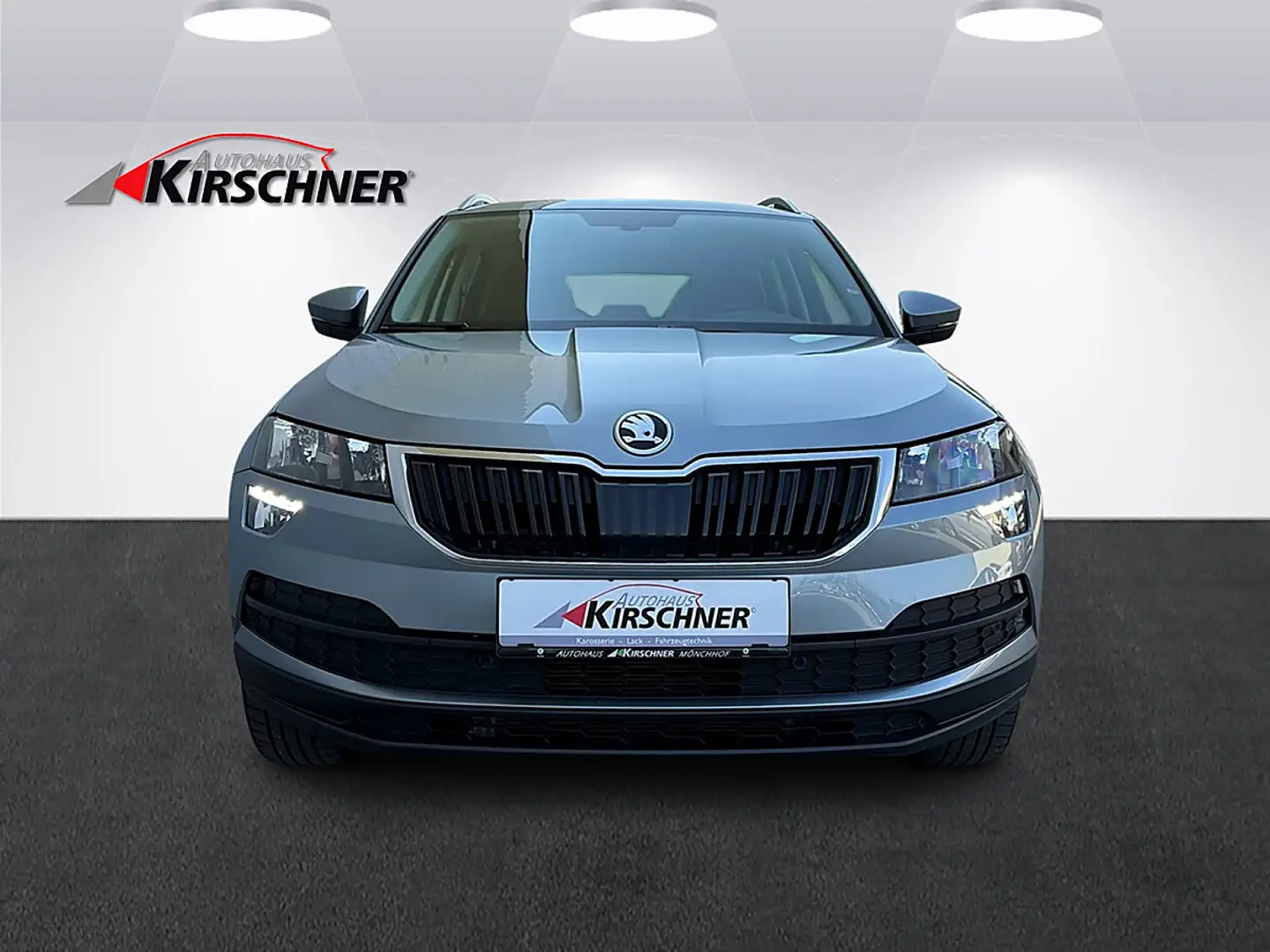 Skoda Karoq 2,0 TDI Ambition SC Grau - 2