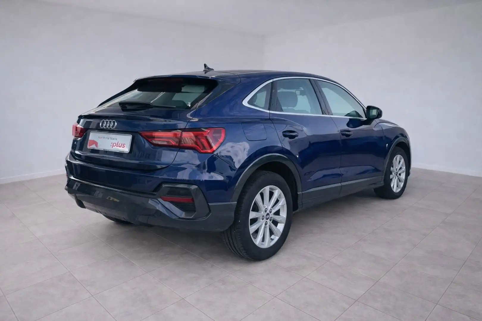 Audi Q3 35 TDI S tronic Business Plus Bleu - 2