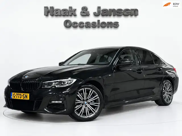 BMW 330 3-serie 330e eDrive Edition M-Pakket Harman Kardon
