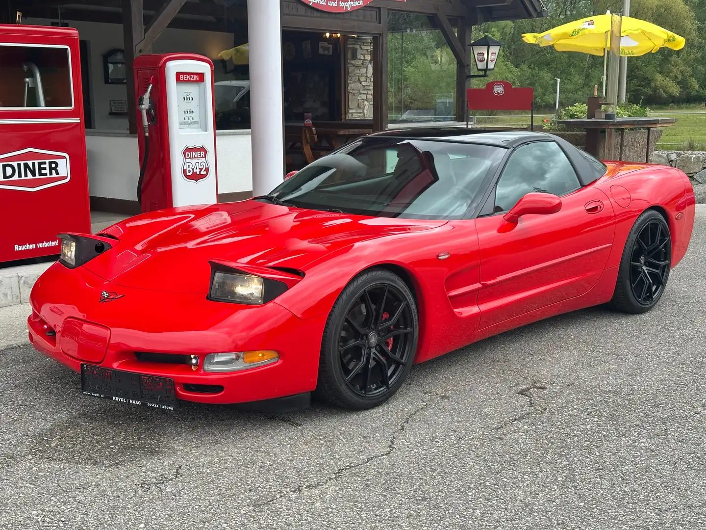 Corvette C5 Targa V8 Aut. / PFLEGEZUSTAND / Roşu - 1