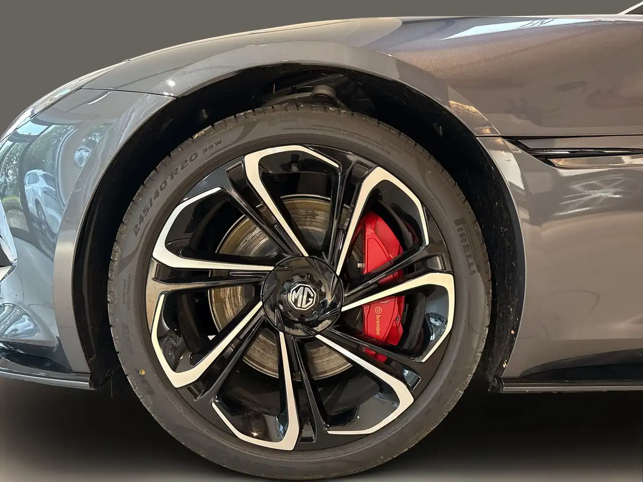 MG Cyberster XPOWER AWD 360° ACC Bose Ambient LKA IHC 11