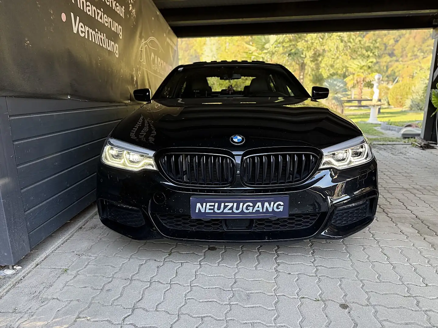 BMW 540 d xDrive Aut. *M-Paket*Soft Close*Schiebedach*A... Schwarz - 2